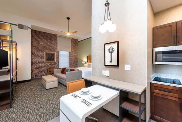 - Homewood Suites by Hilton Downtown Indianapolis