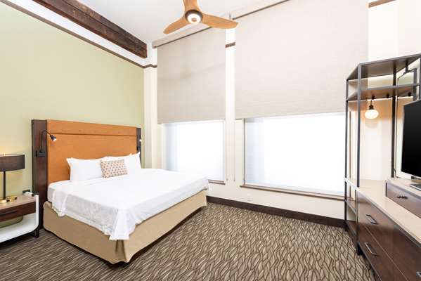  - Homewood Suites by Hilton Downtown Indianapolis