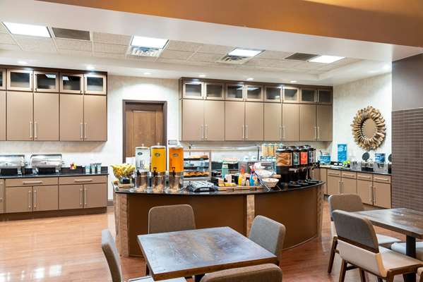 Amenities - Homewood Suites by Hilton Downtown Indianapolis