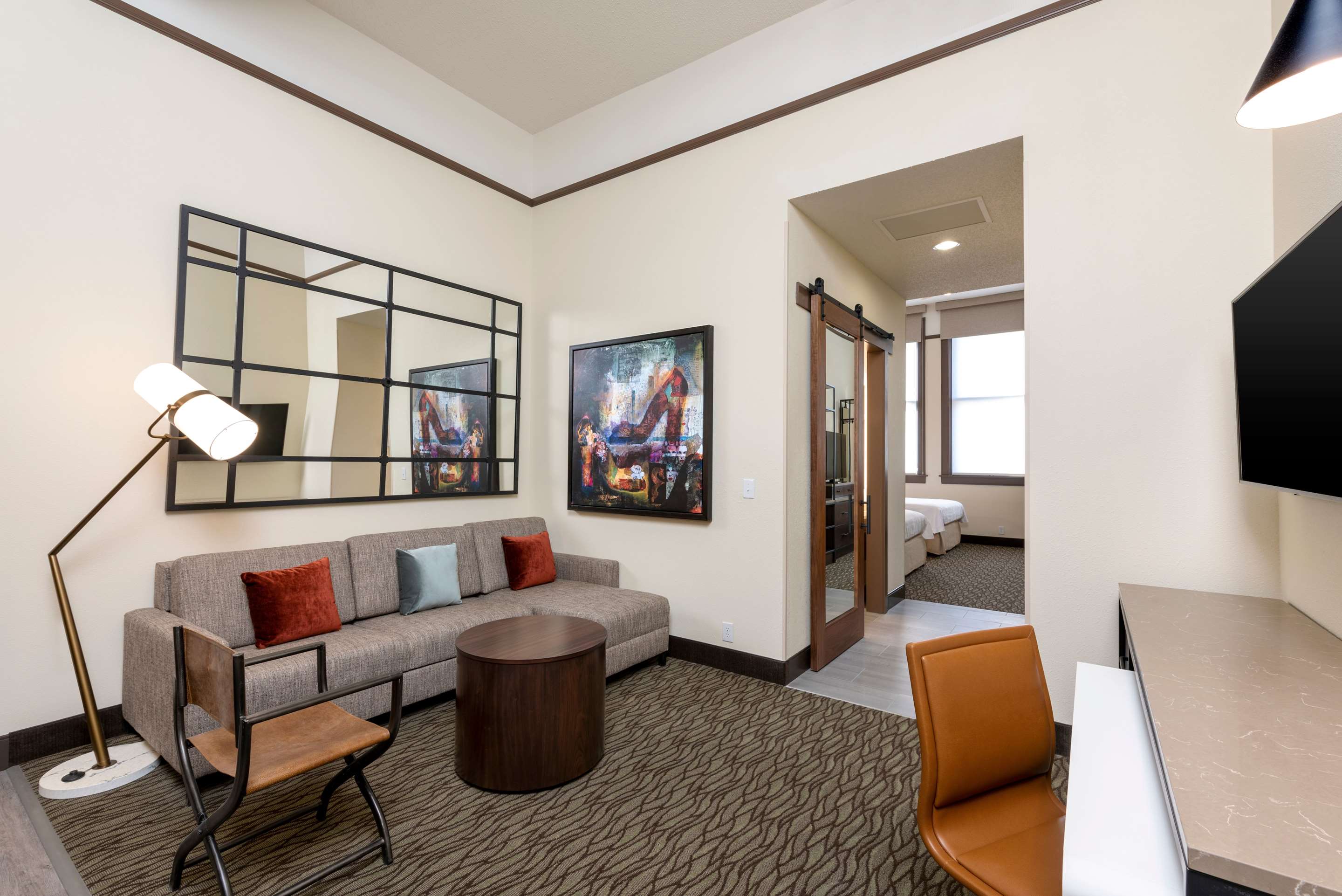 Guest room