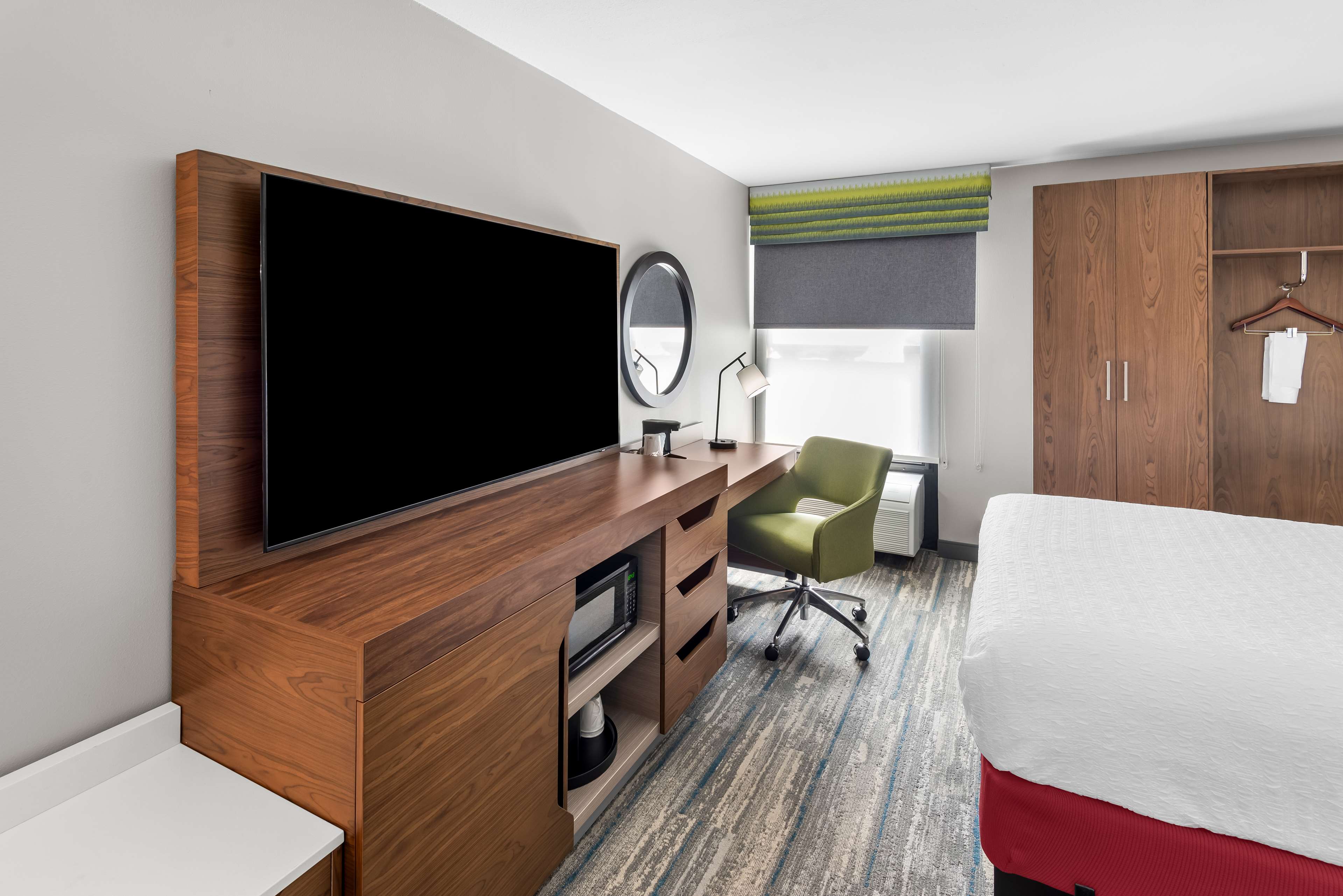 Hampton Inn by Hilton Indianapolis-N.E./Castleton Room Type - 1DB MOB HEAR ACC RI-SHW NS