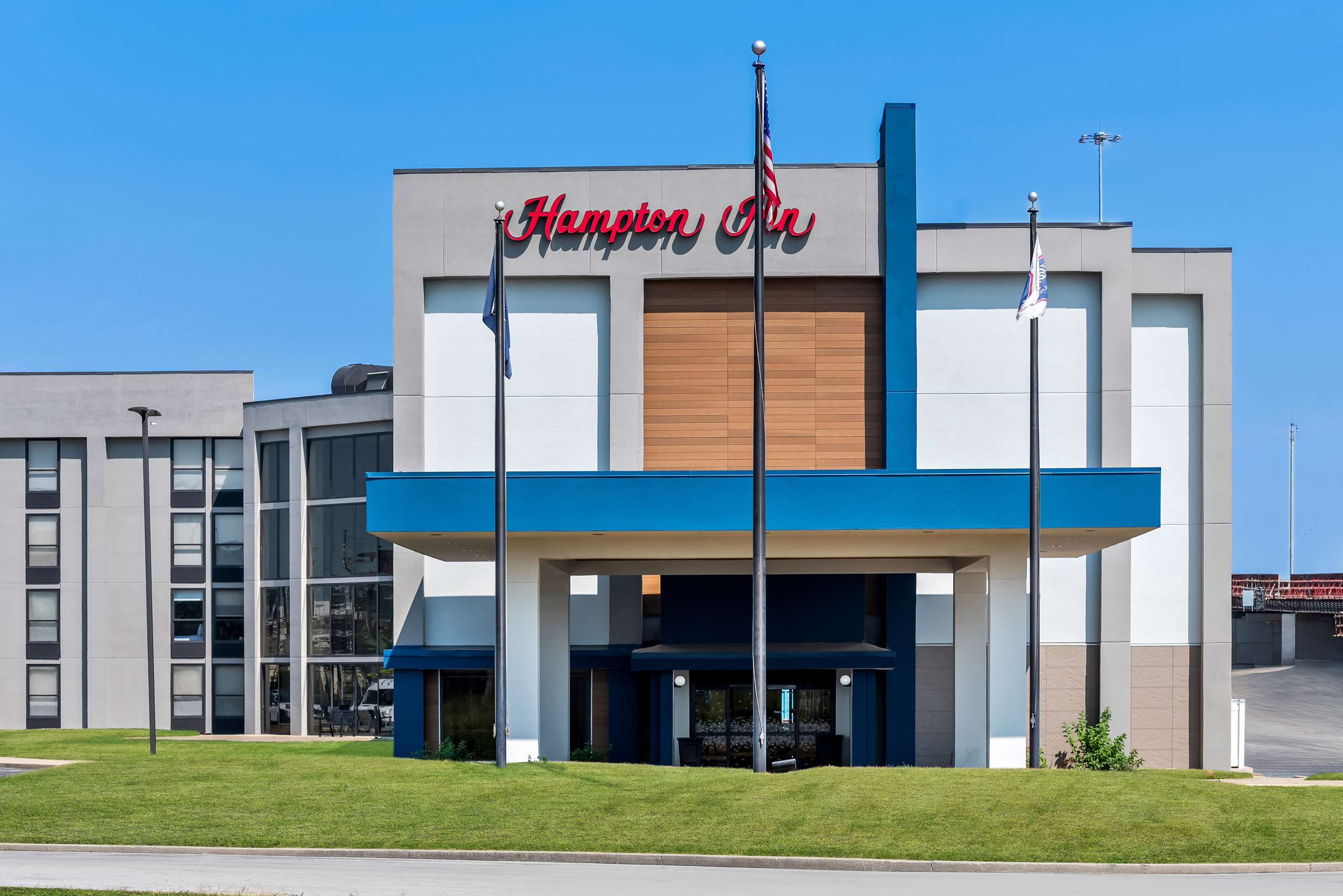 Exterior | Hampton Inn Indianapolis-N.E./Castleton