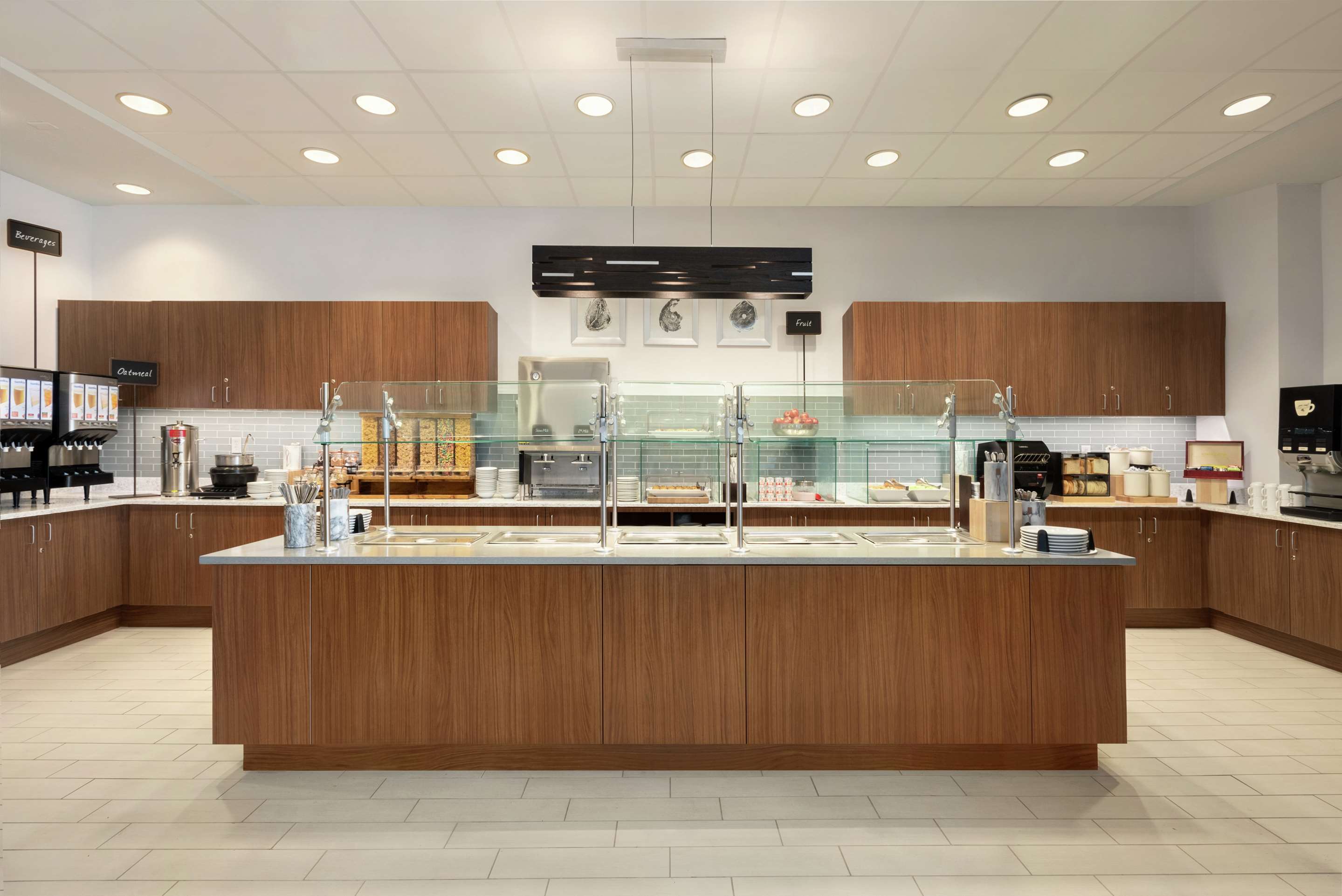 Restaurant | Embassy Suites by Hilton Indianapolis Downtown