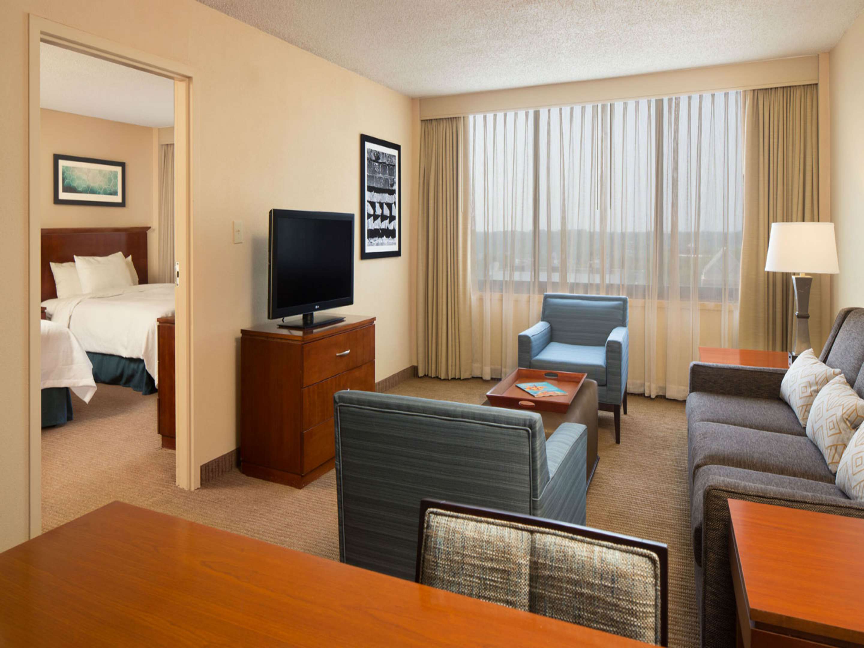 Guest room
