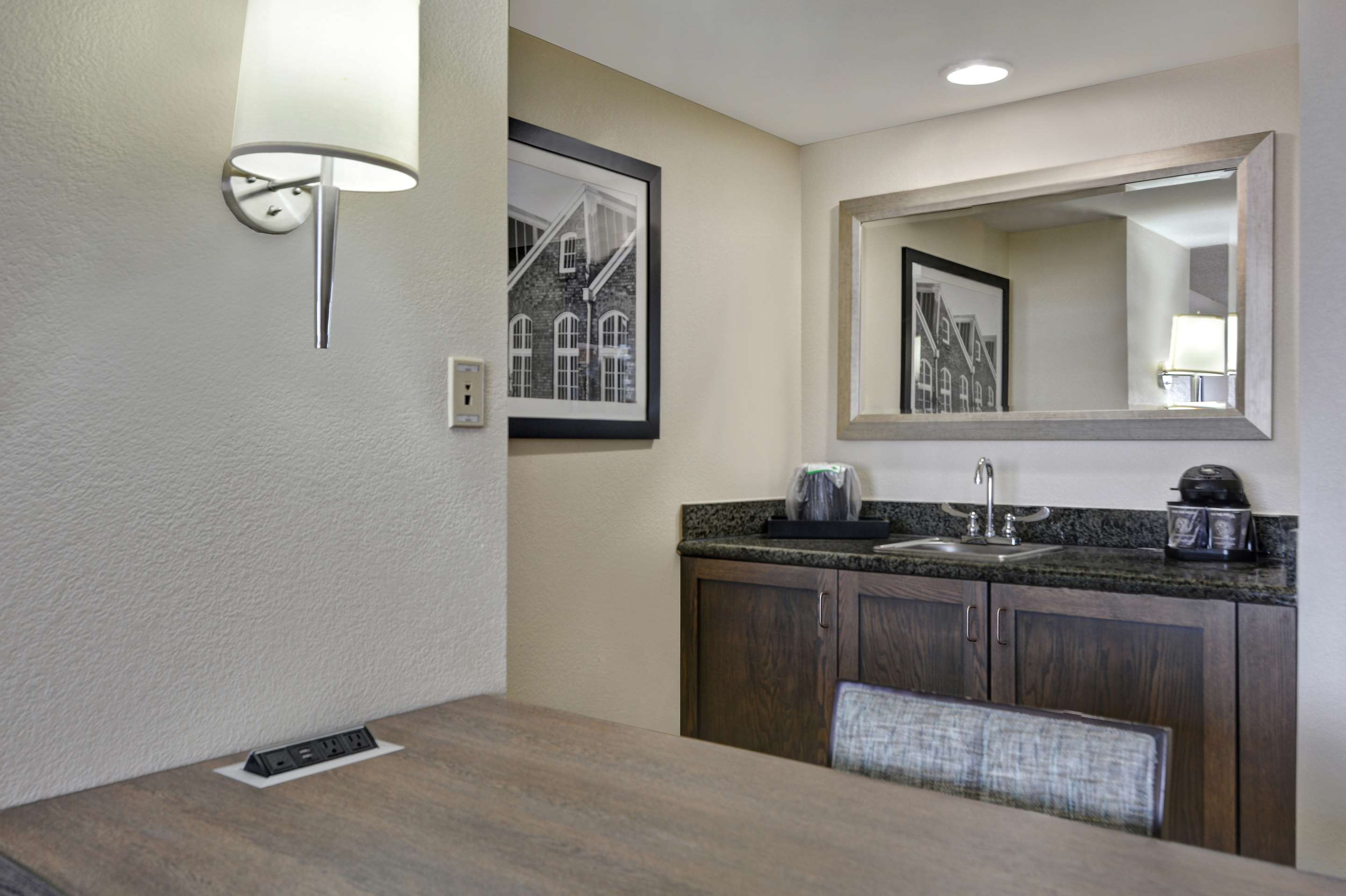 Guest room