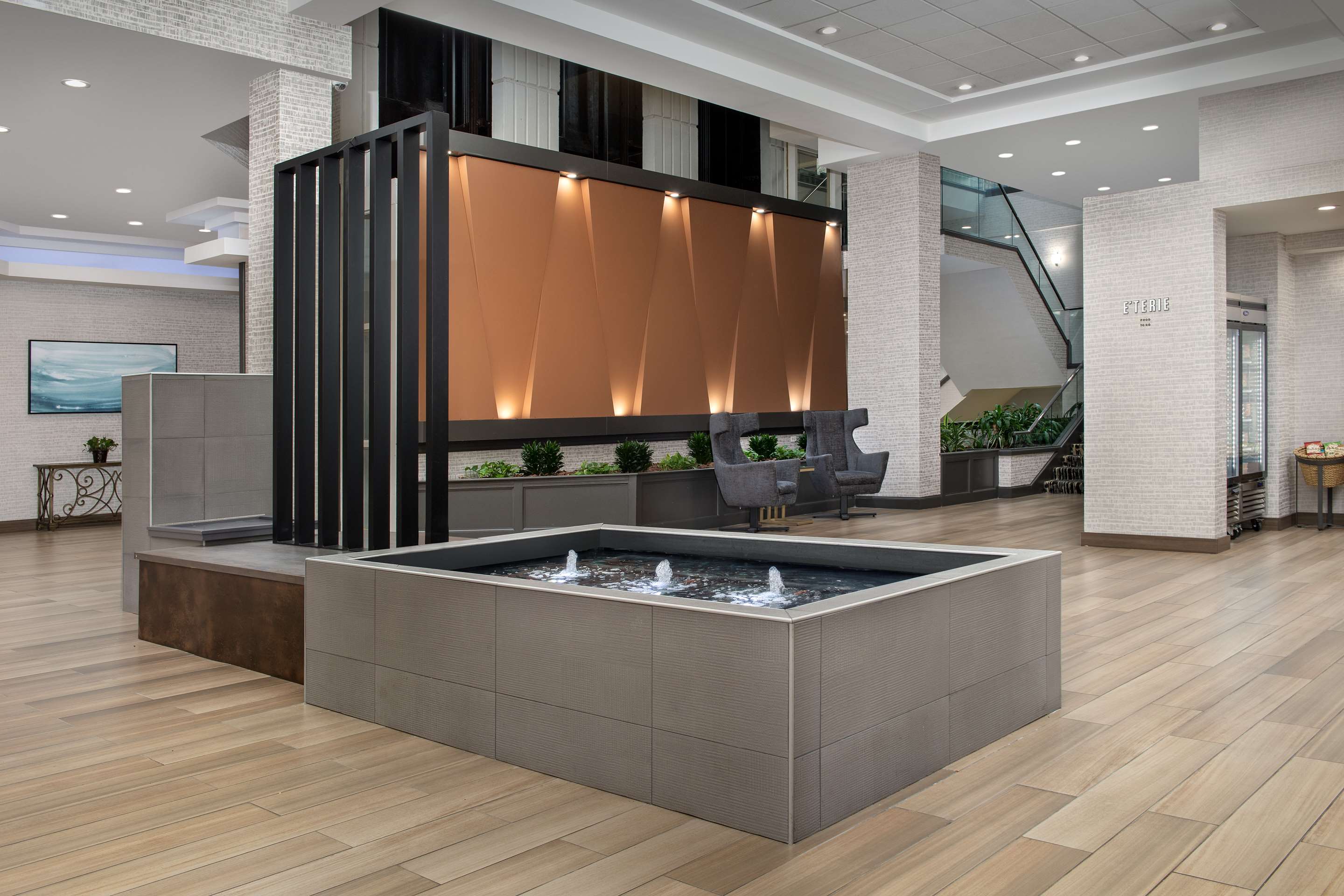 Lobby | Embassy Suites Hotel Winston-Salem