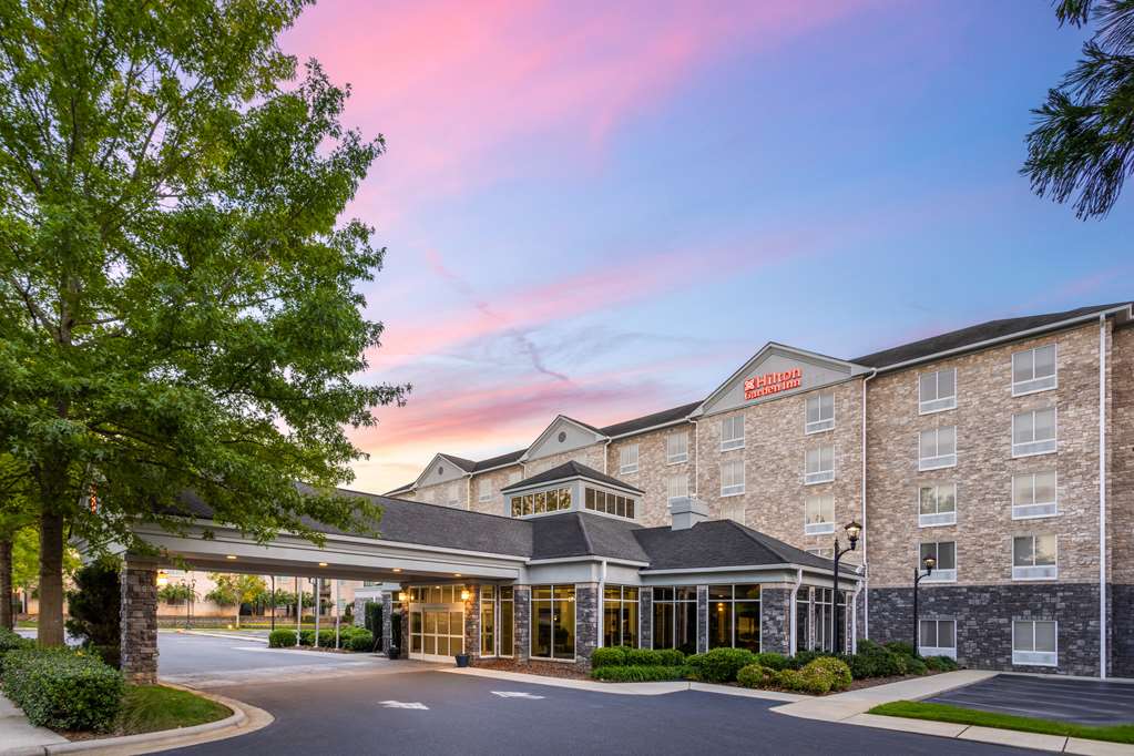 Hilton Garden Inn Hanes Mall