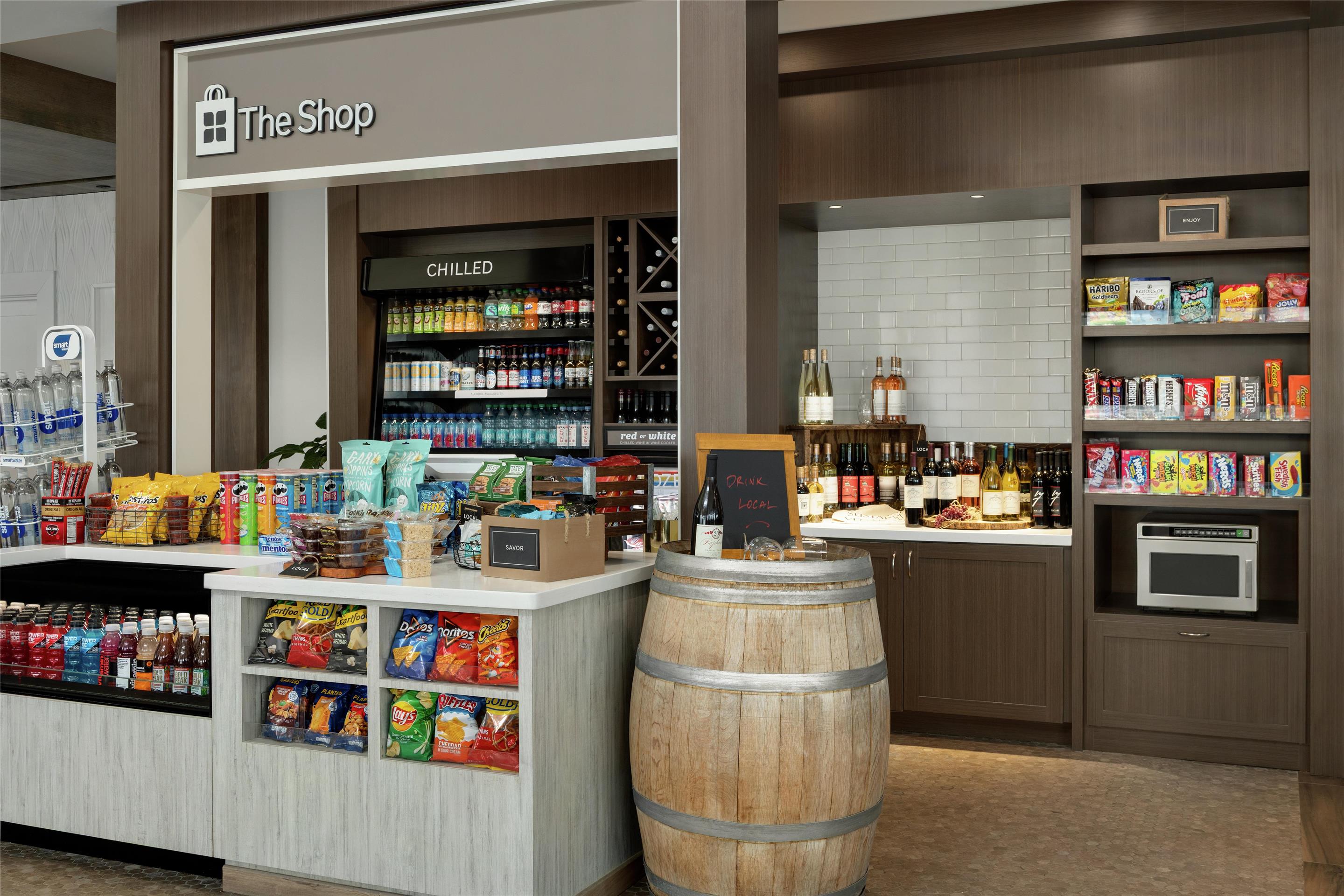 Restaurant | Hilton Garden Inn Riverhead