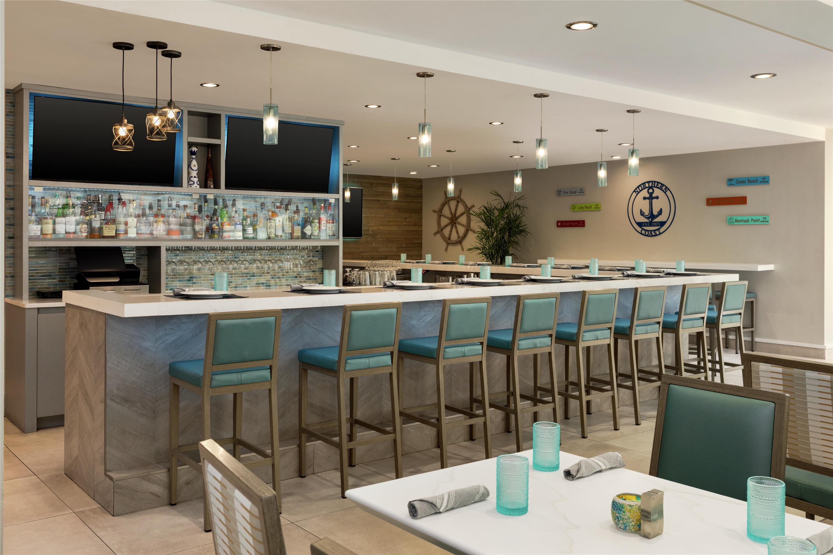BarLounge | Hilton Garden Inn Stony Brook