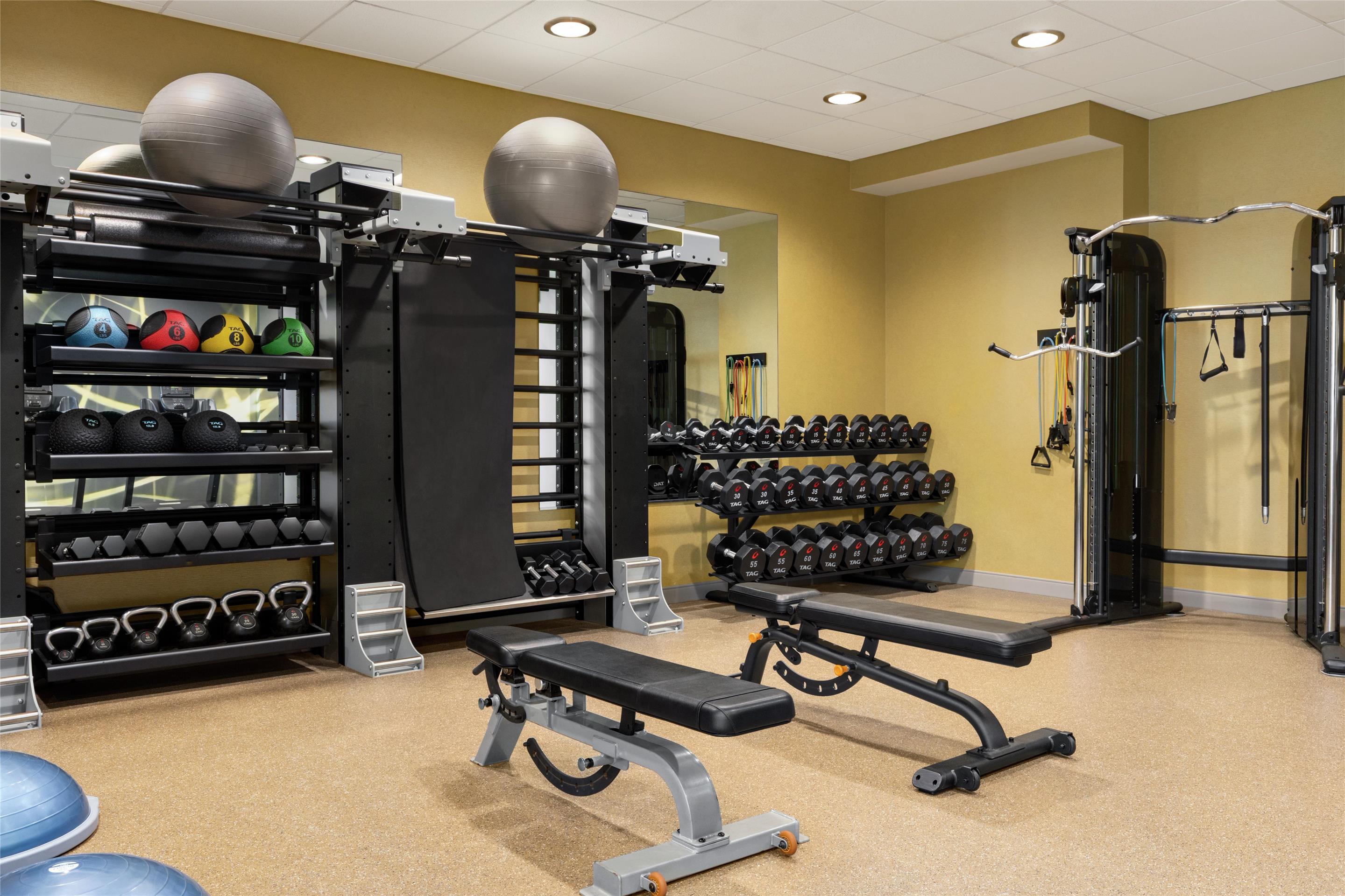 Health club fitness center gym | Hilton Garden Inn Stony Brook