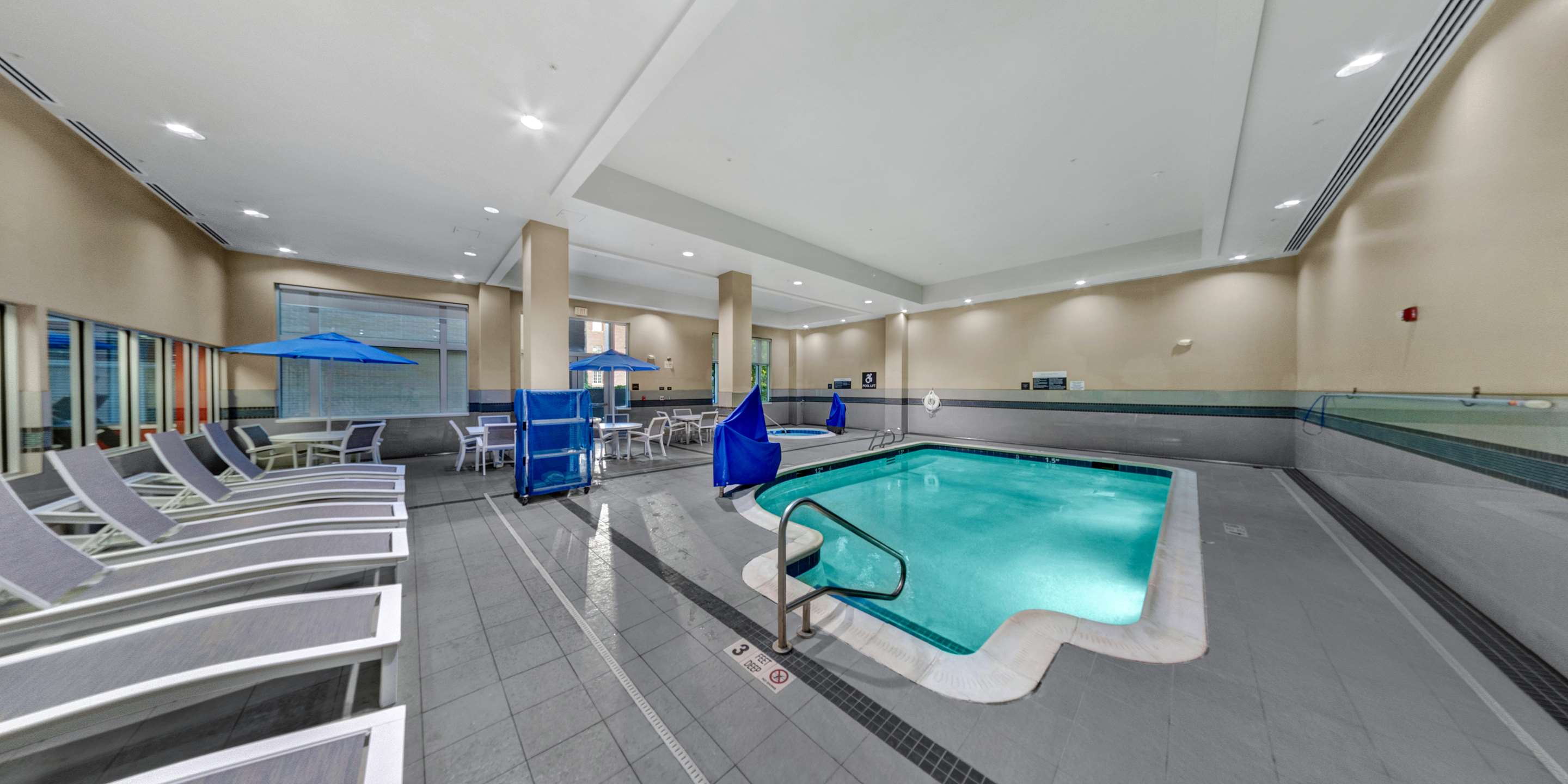 Pool | Hilton Garden Inn Ithaca