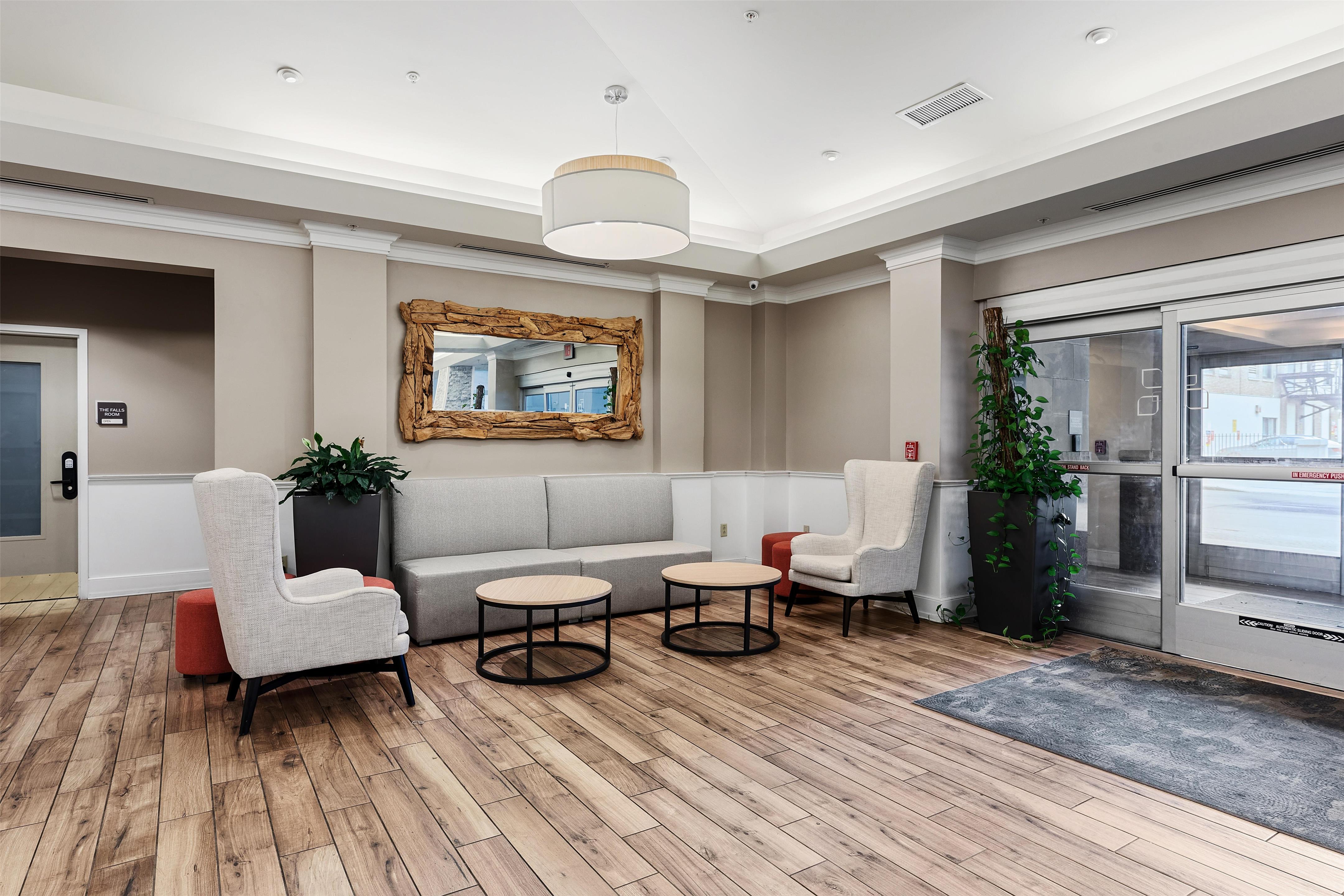 Lobby | Hilton Garden Inn Ithaca