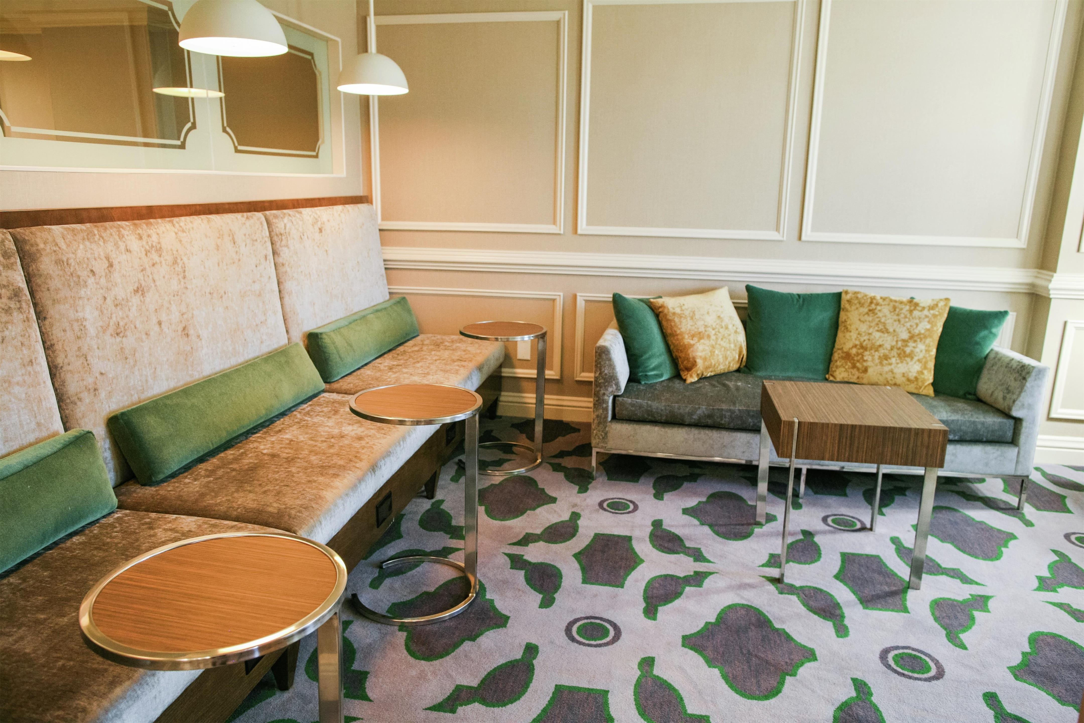 Meeting Room | Hilton Jackson