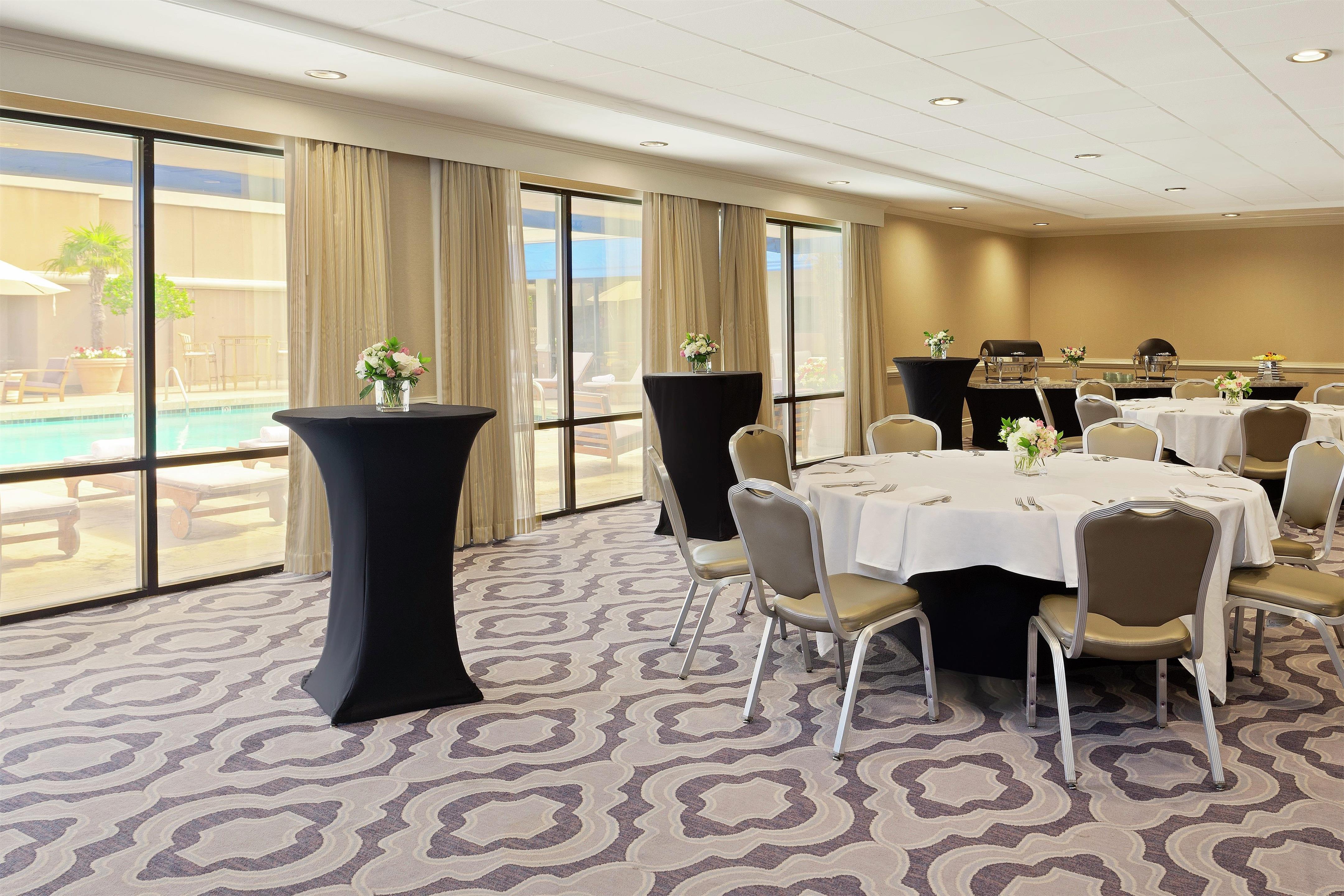 Meeting Room | Hilton Jackson