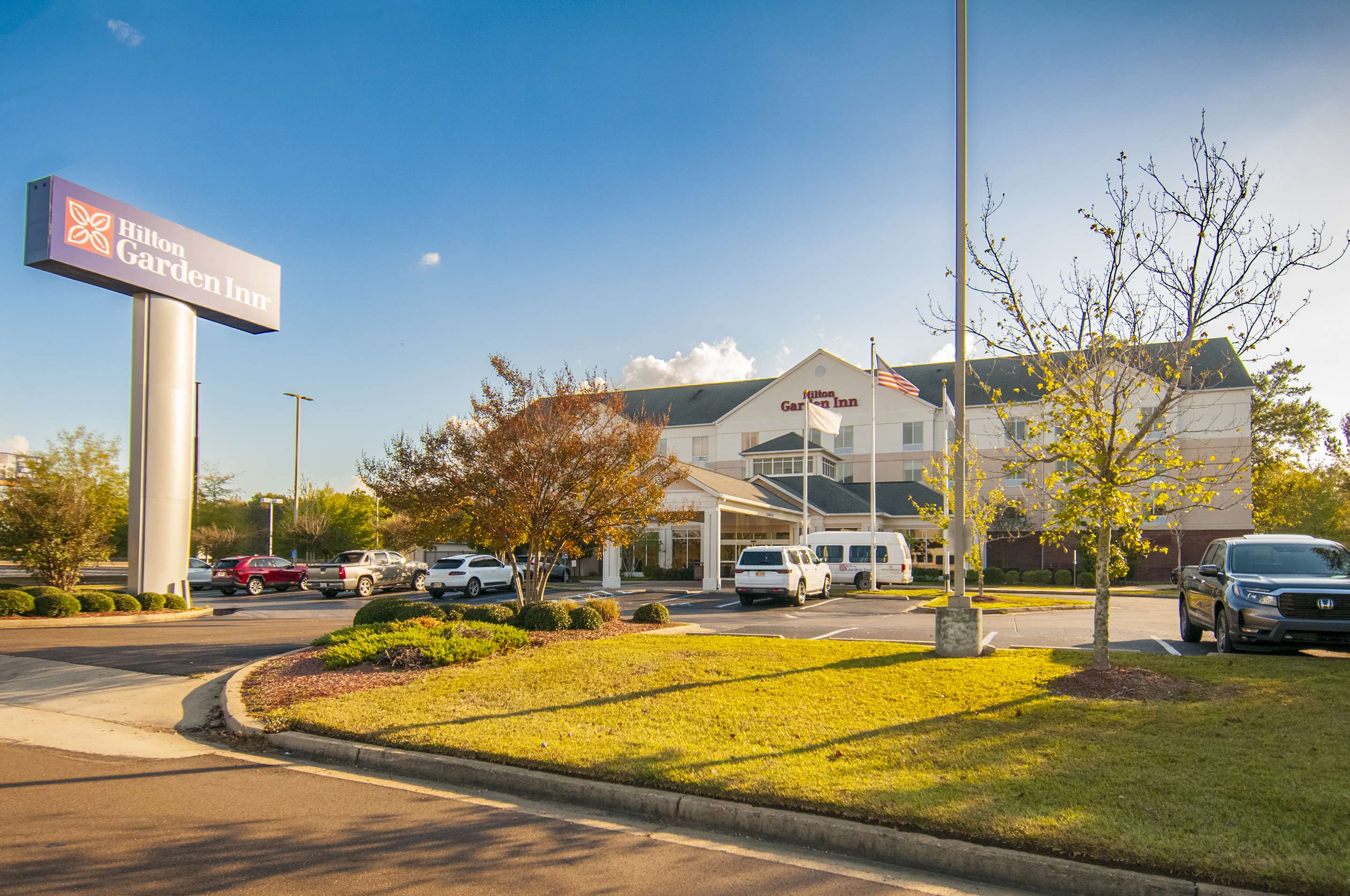 Exterior | Hilton Garden Inn Jackson Pearl