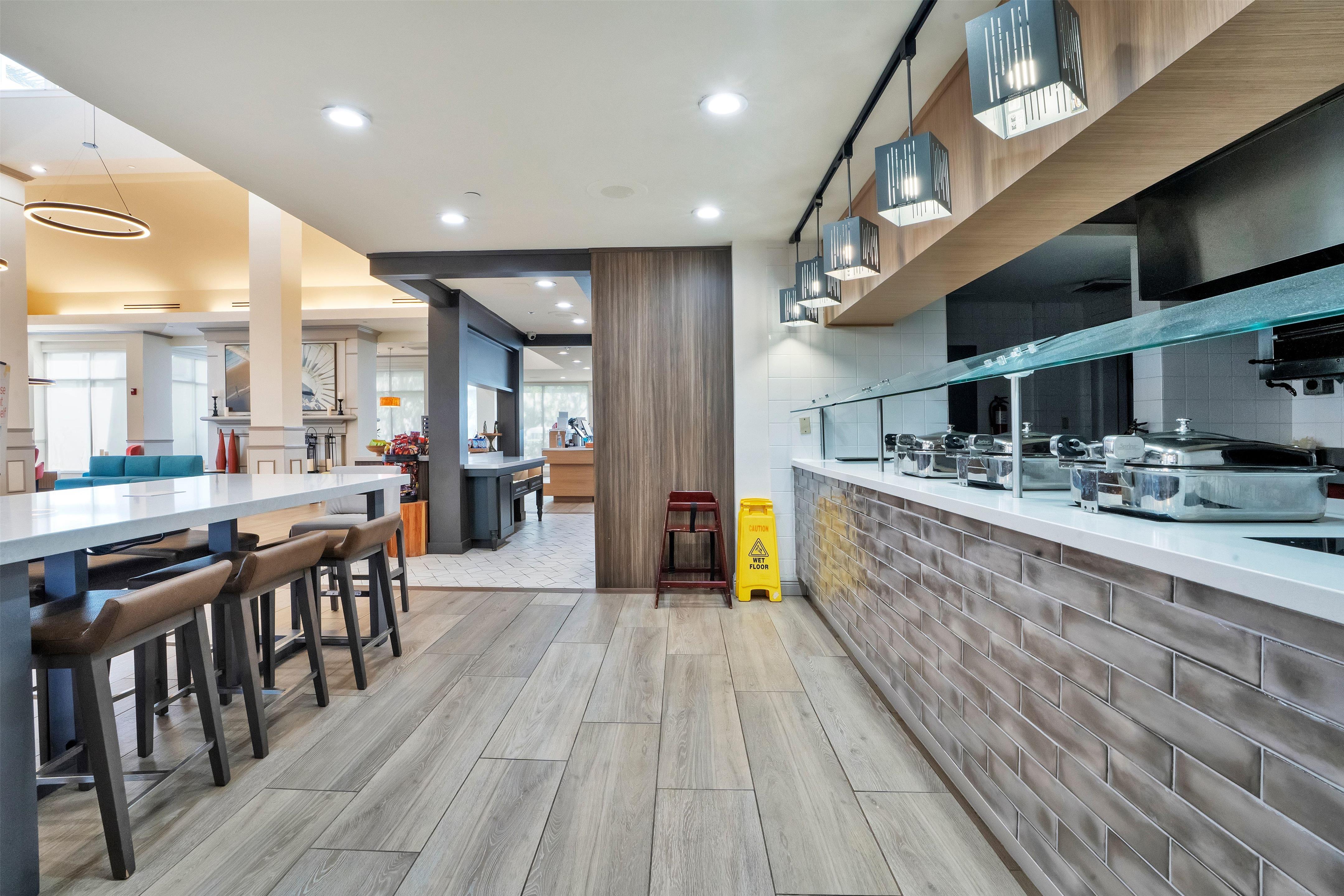 Restaurant | Hilton Garden Inn Jacksonville Airport