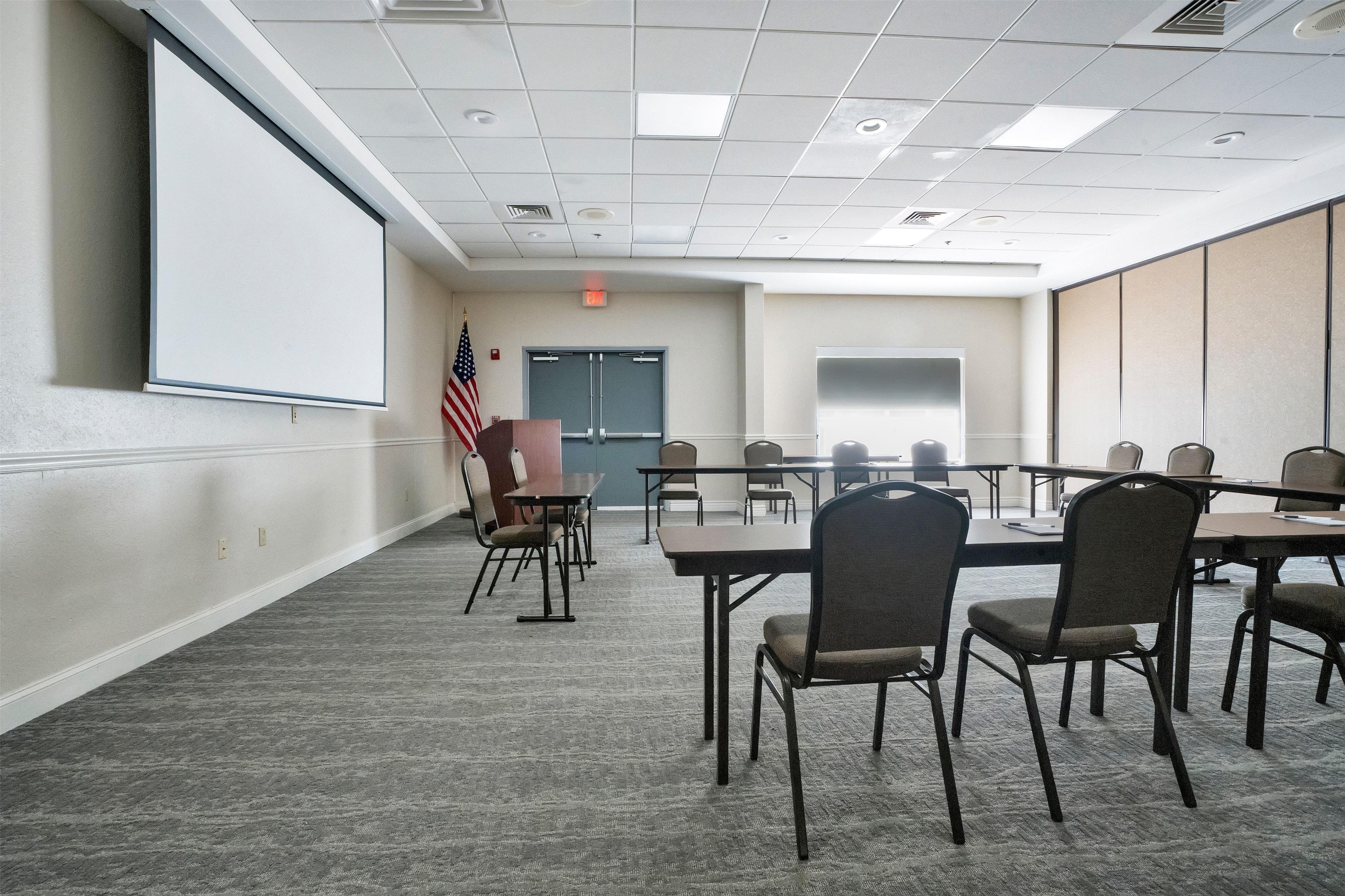 Meeting Room | Hilton Garden Inn Jacksonville Airport