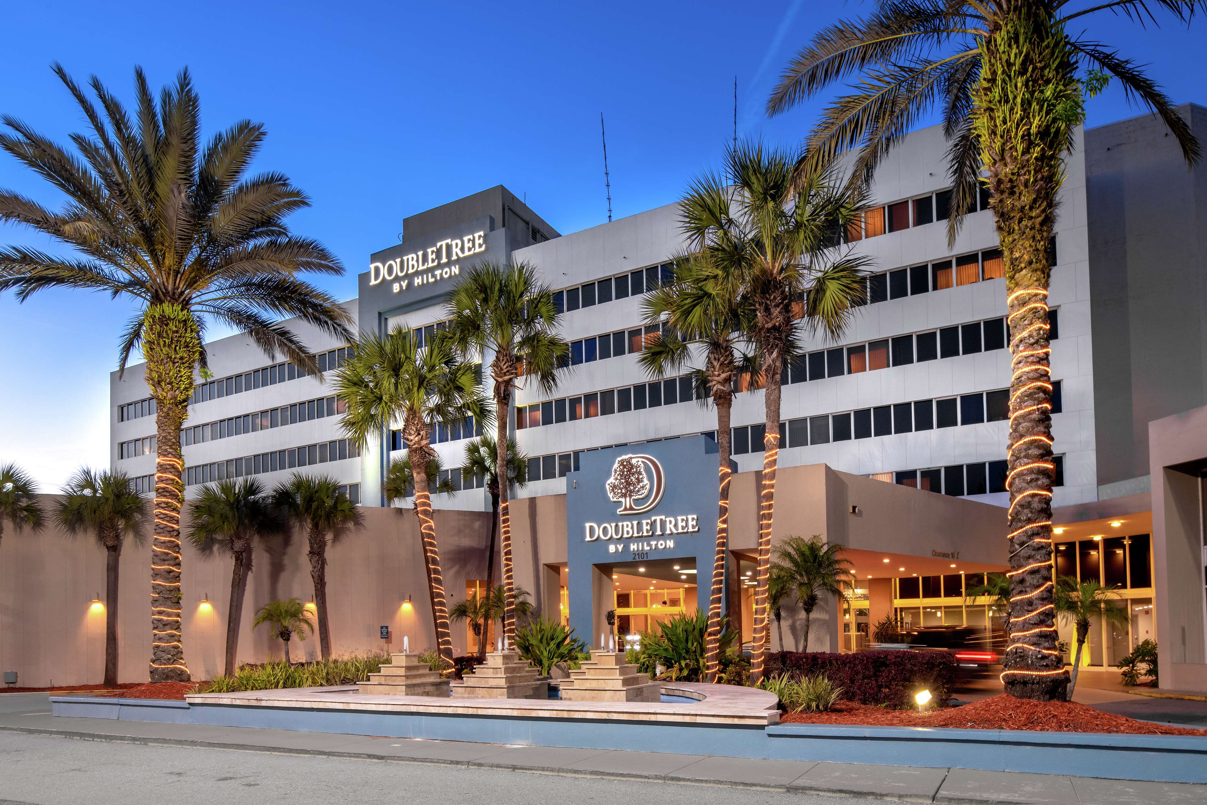 DoubleTree by Hilton Jacksonville Airport