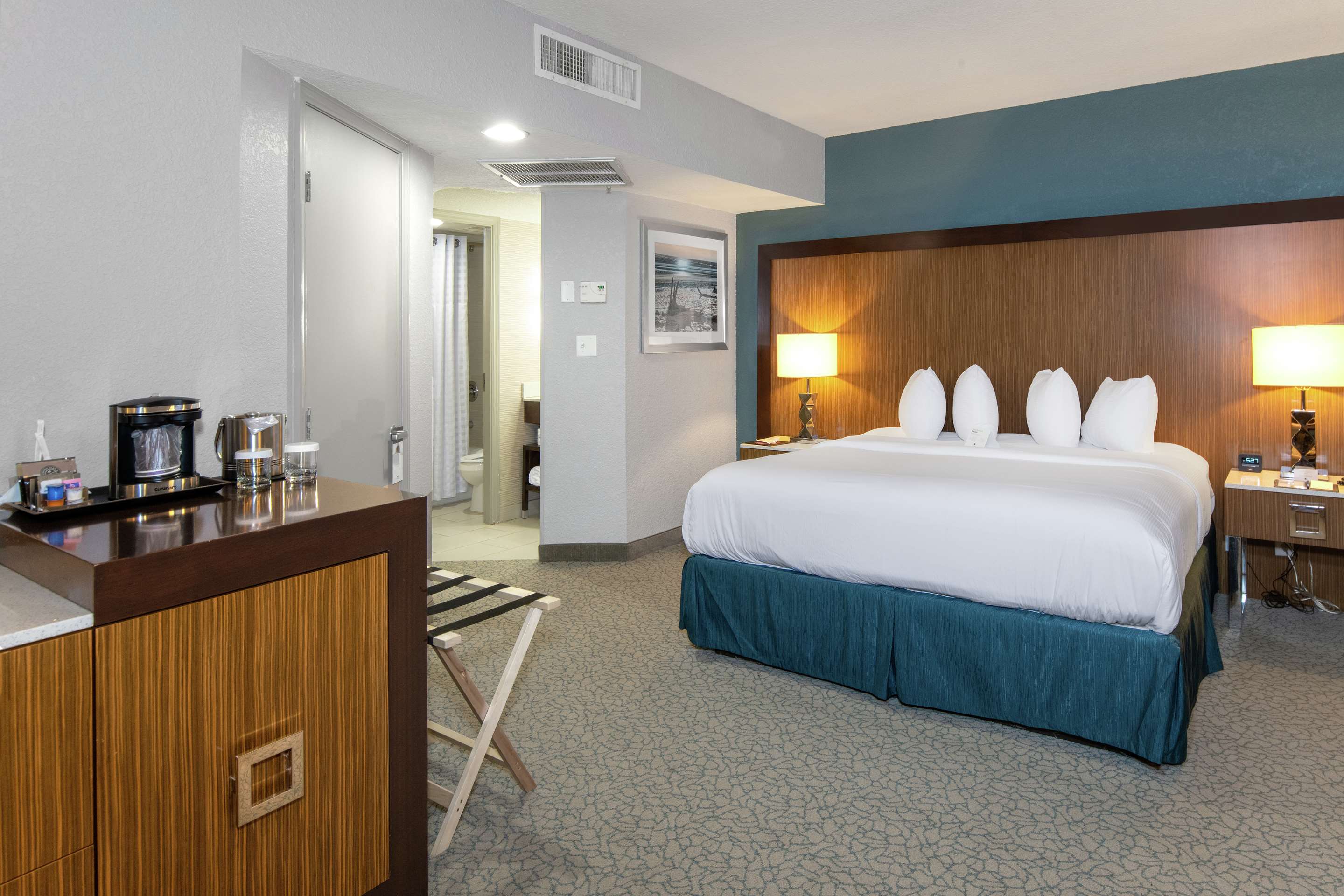 Guest room