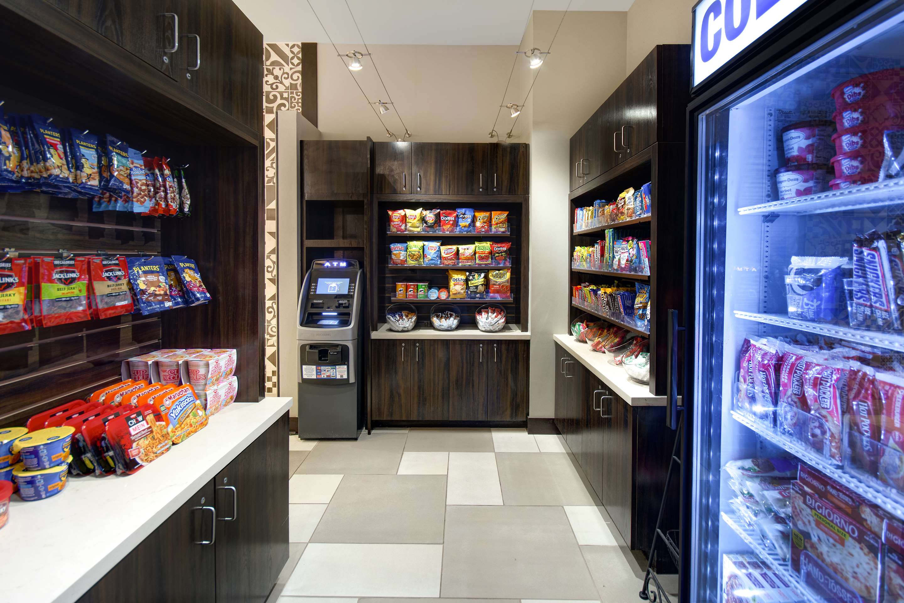 Restaurant | Embassy Suites by Hilton Jacksonville Baymeadows