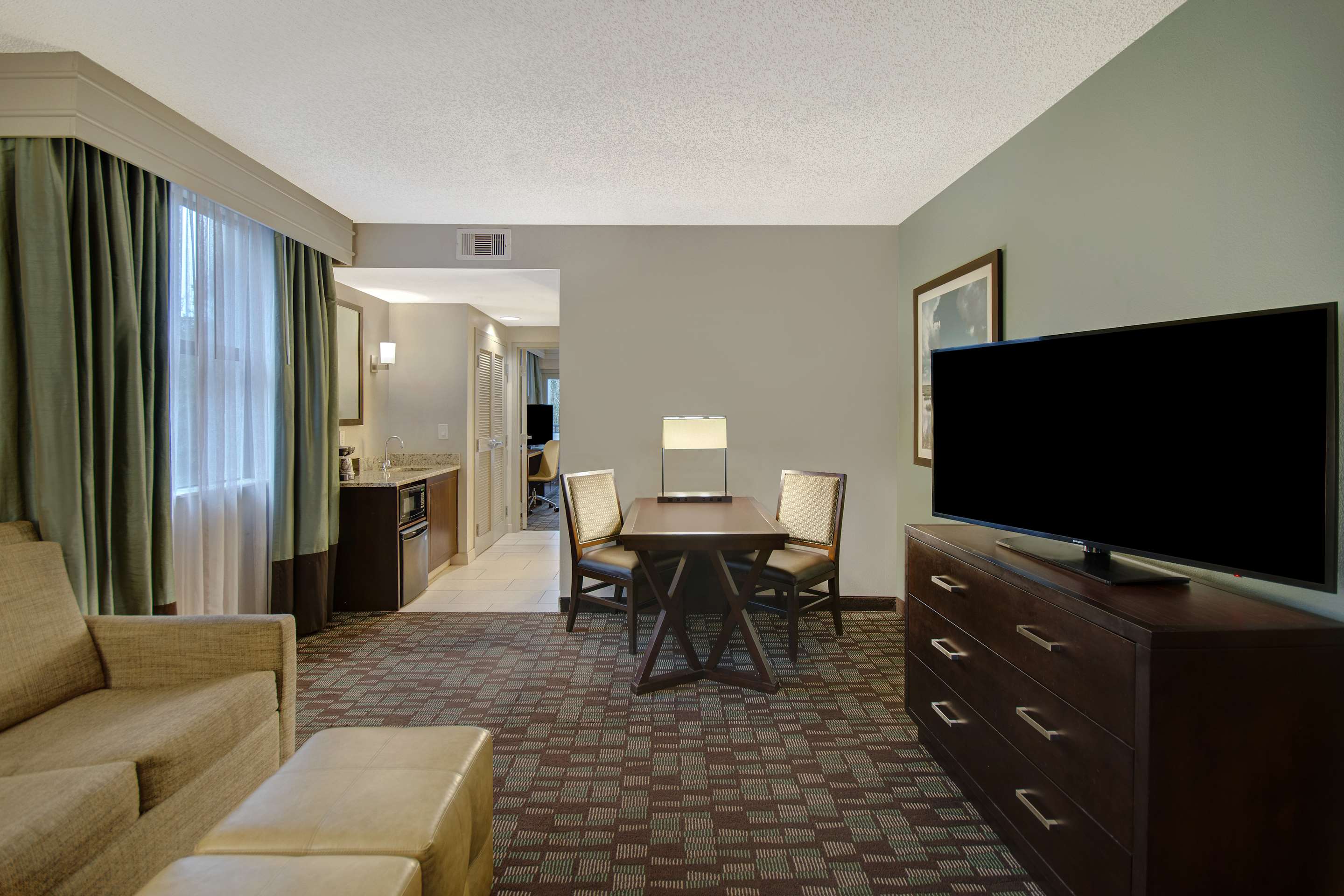 Guest room