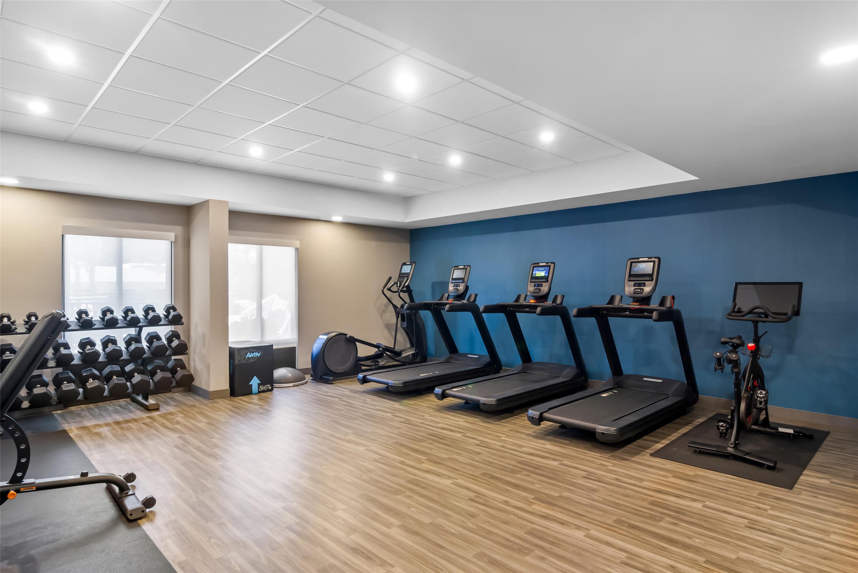 Health club fitness center gym | Hampton Inn Jacksonville Ponte Vedra