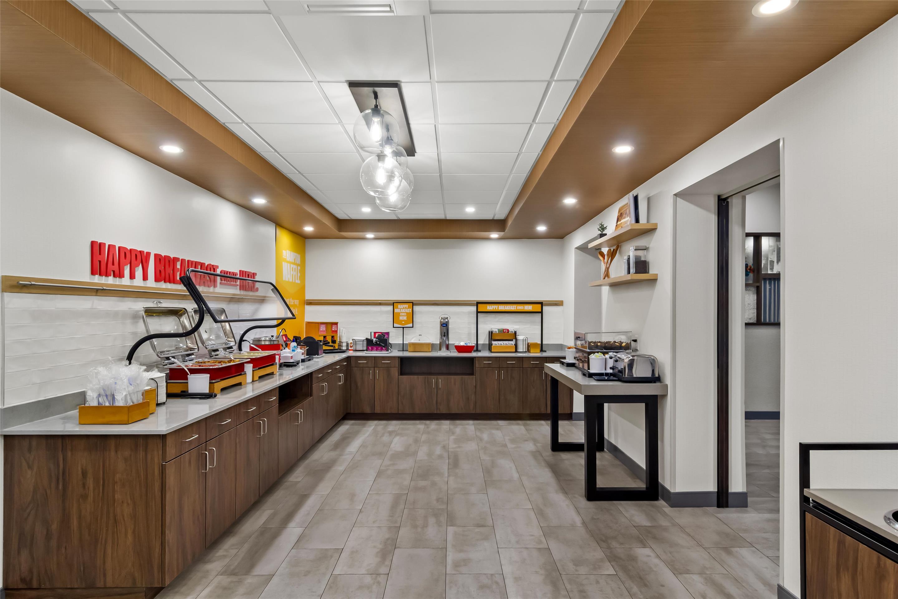 Breakfast Area | Hampton Inn Jacksonville Ponte Vedra