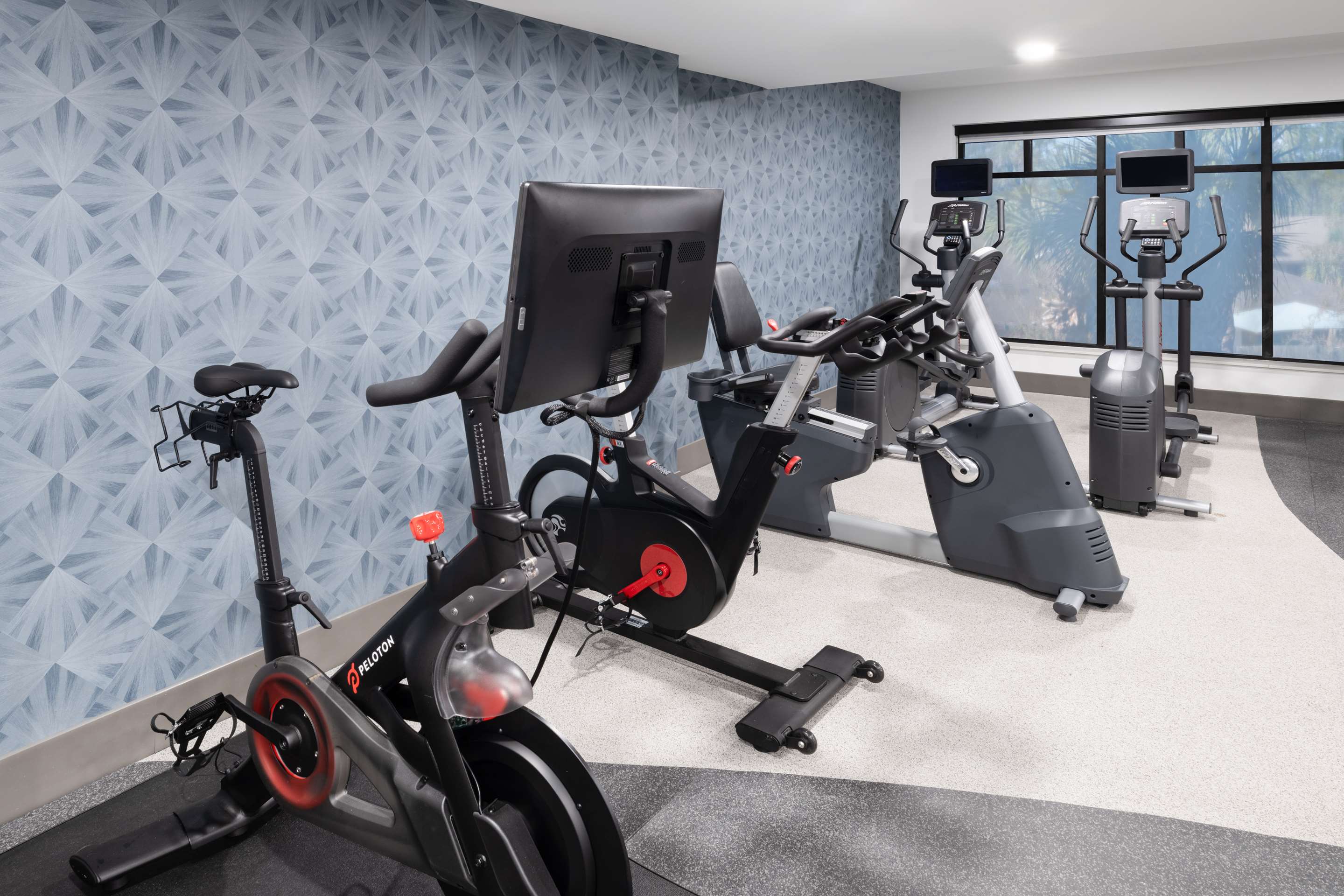 Health club fitness center gym | Hilton Garden Inn Jacksonville Ponte Vedra Sawgrass