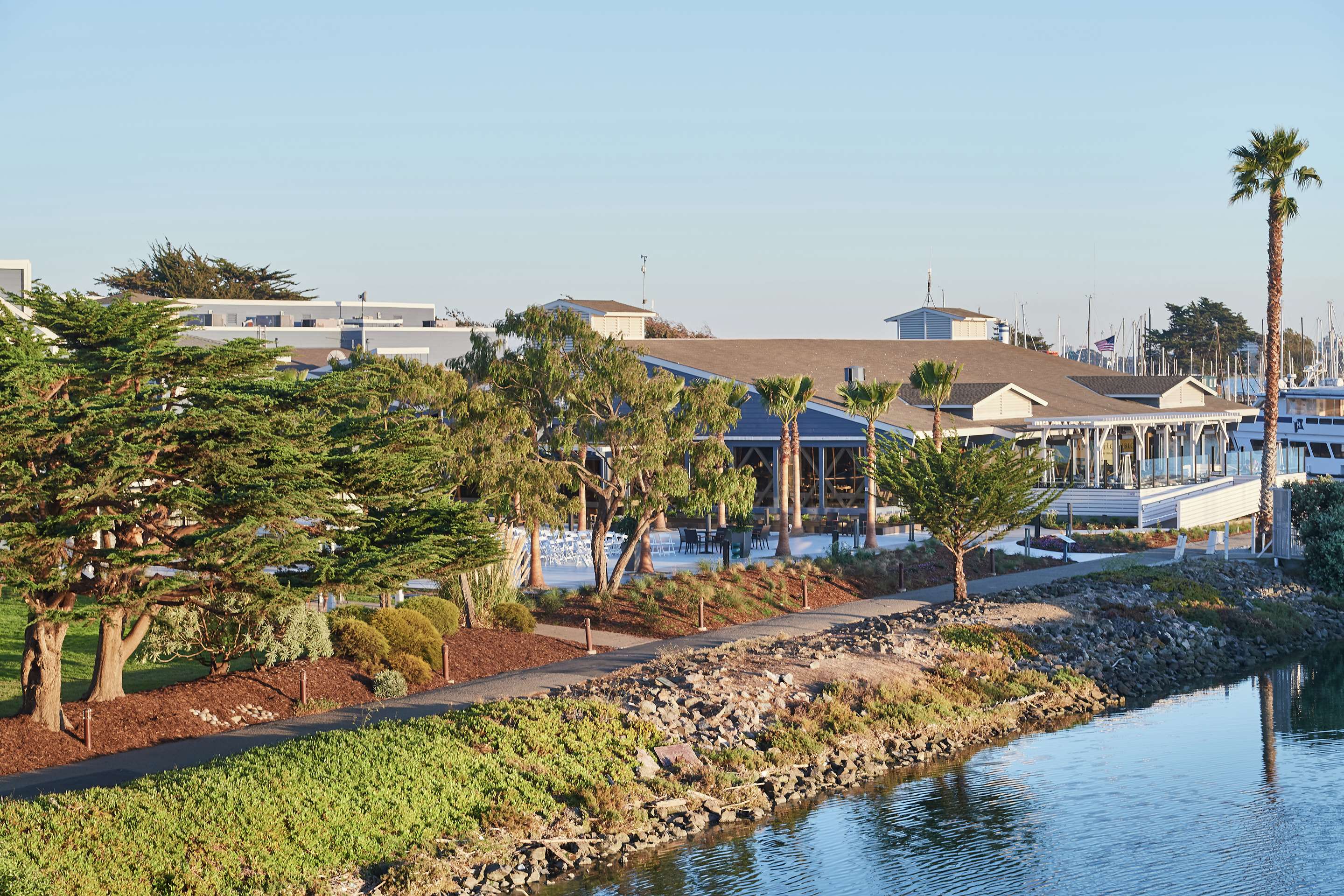 Exterior | DoubleTree by Hilton Hotel Berkeley Marina