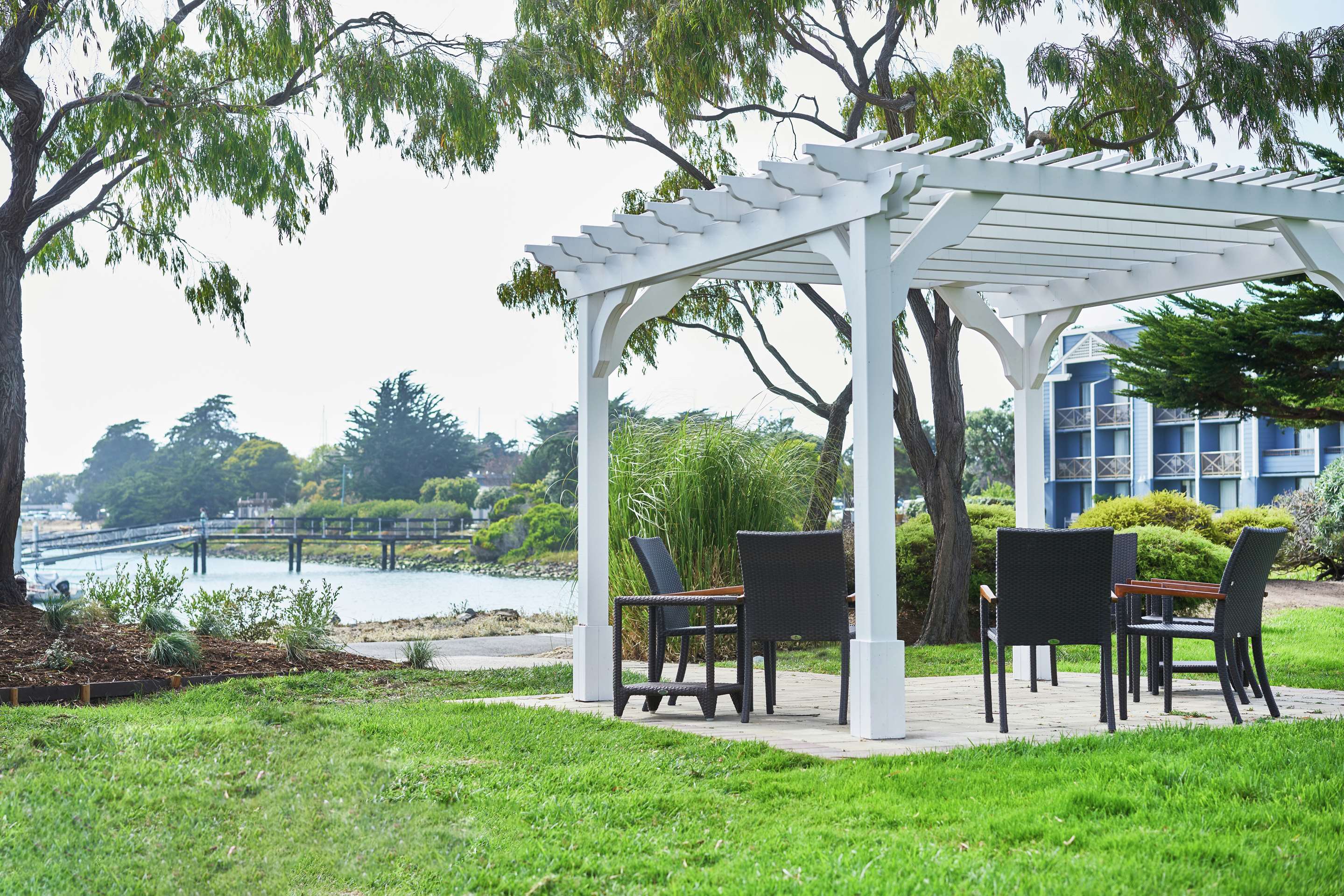 Exterior | DoubleTree by Hilton Hotel Berkeley Marina