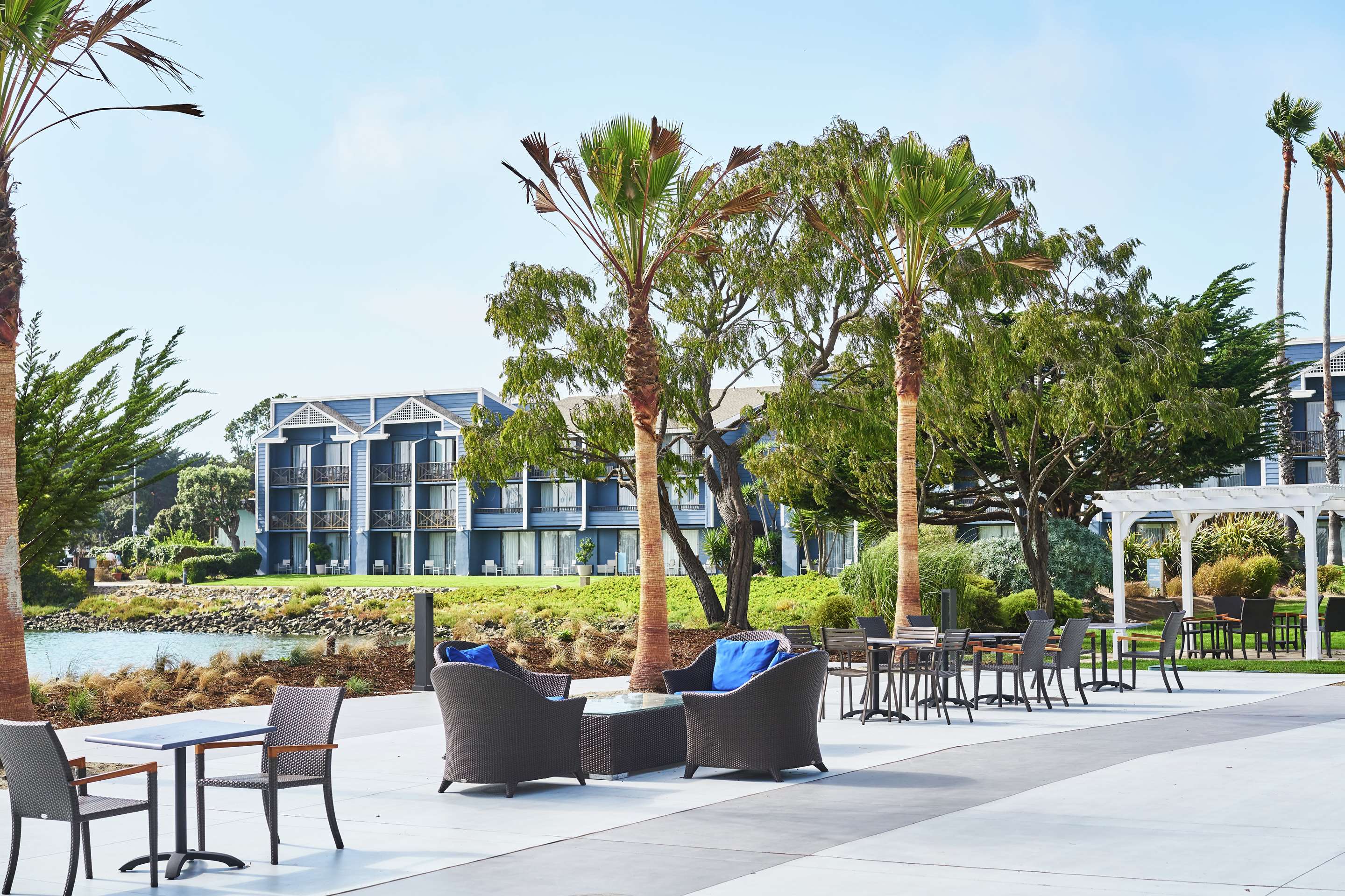 Exterior | DoubleTree by Hilton Hotel Berkeley Marina