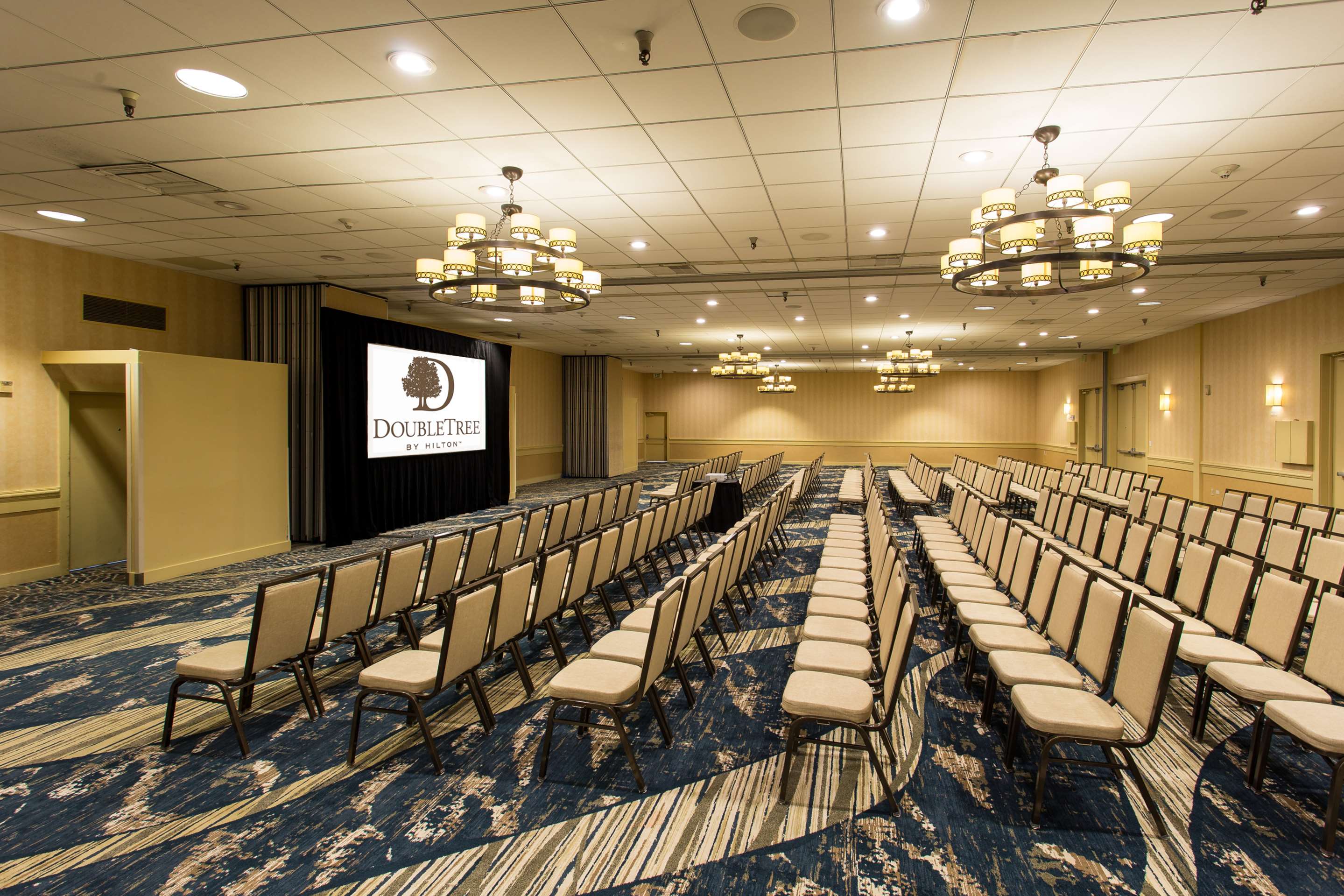 Meeting Room | DoubleTree by Hilton Hotel Berkeley Marina
