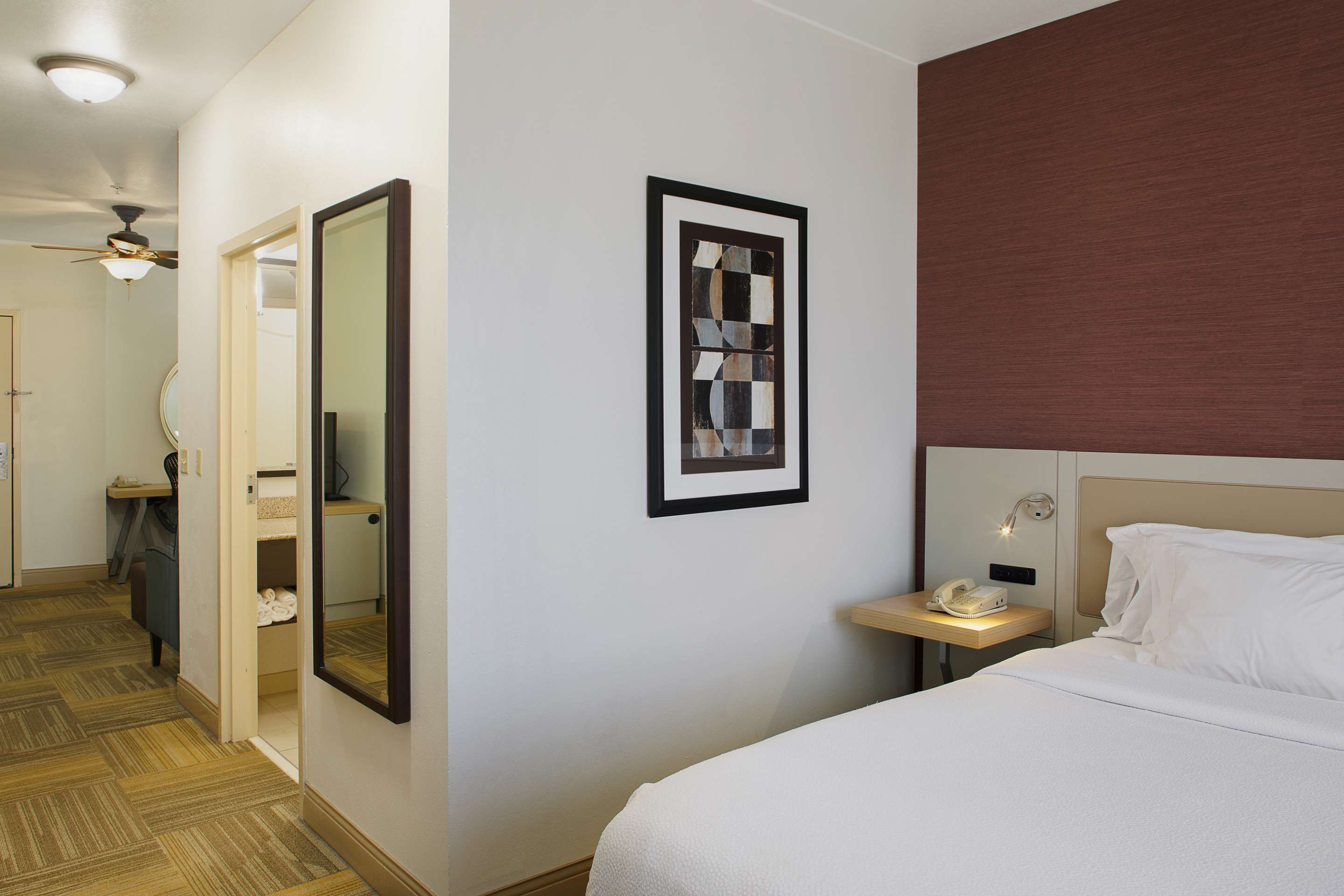 Guest room