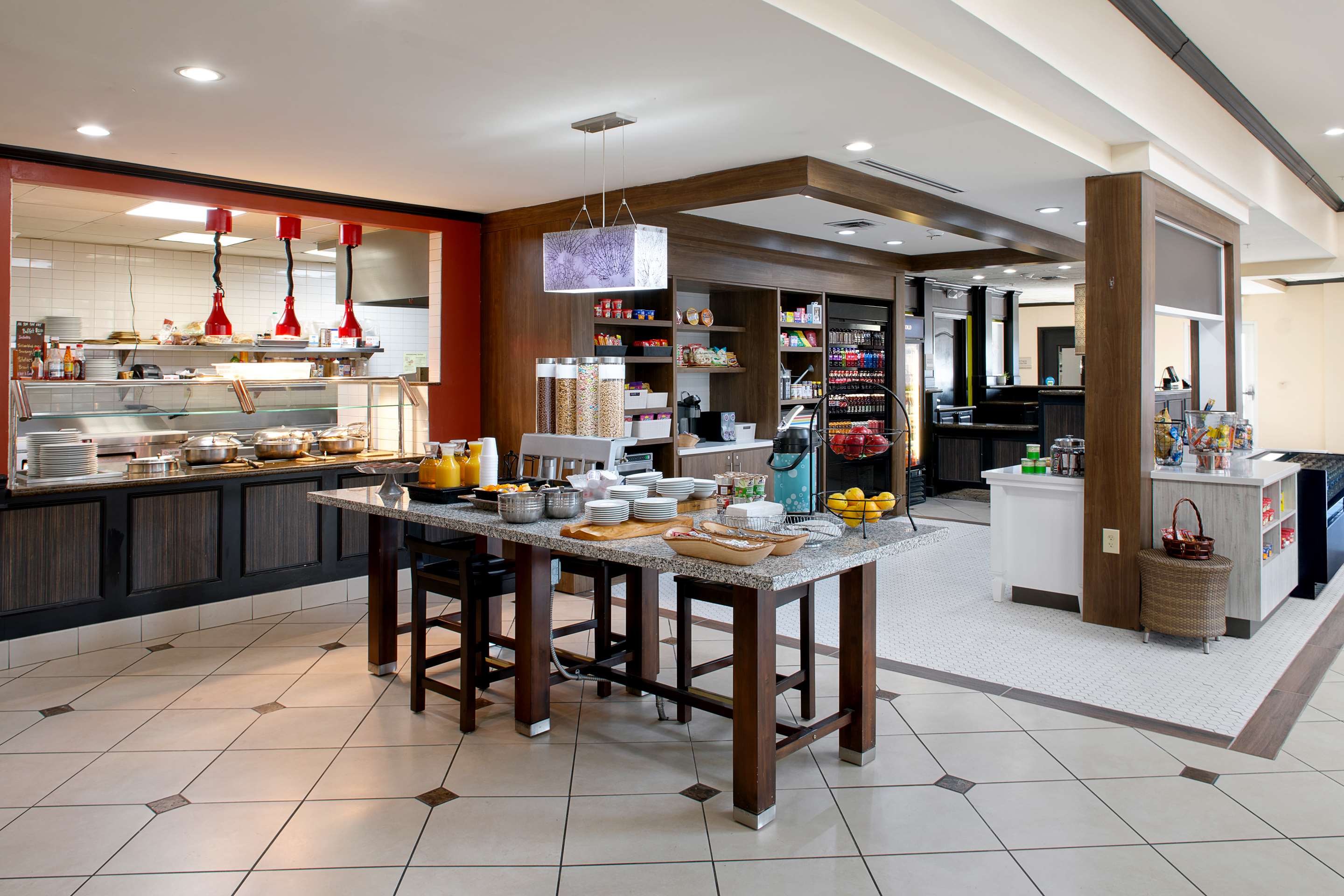Breakfast Area | Hilton Garden Inn Jonesboro