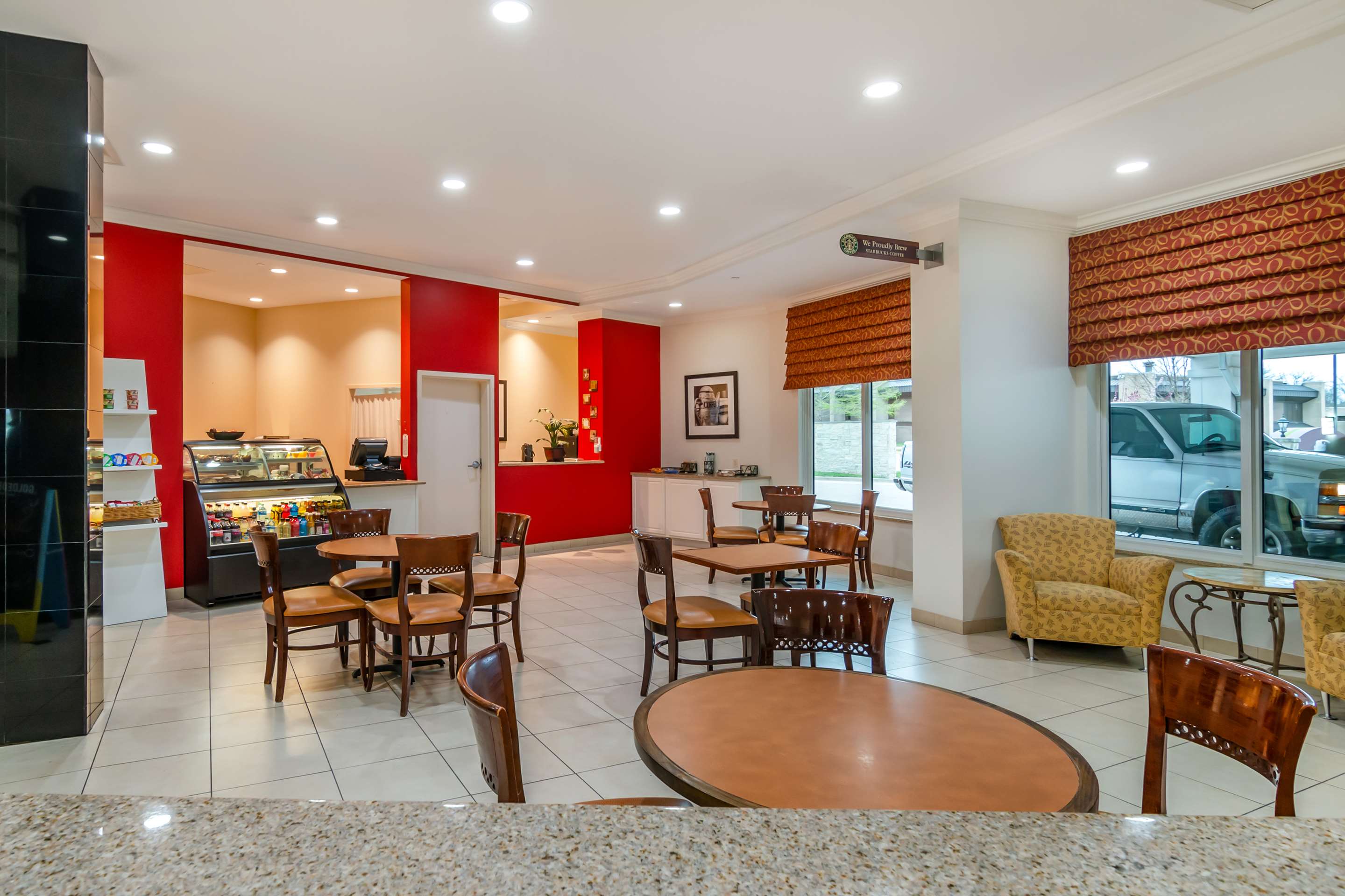 Restaurant | DoubleTree by Hilton Hotel Jefferson City