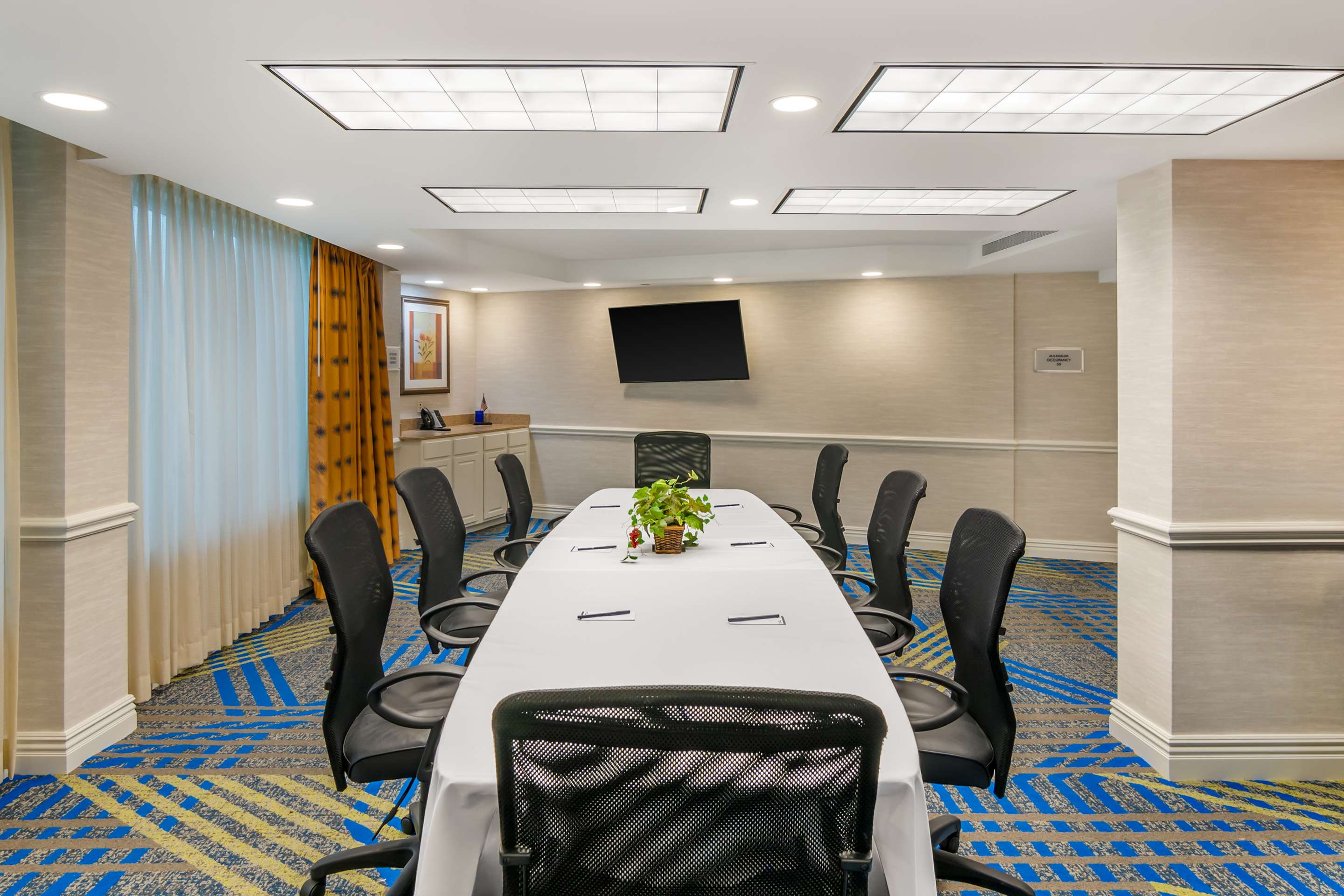 Meeting Room | DoubleTree by Hilton Hotel Jefferson City