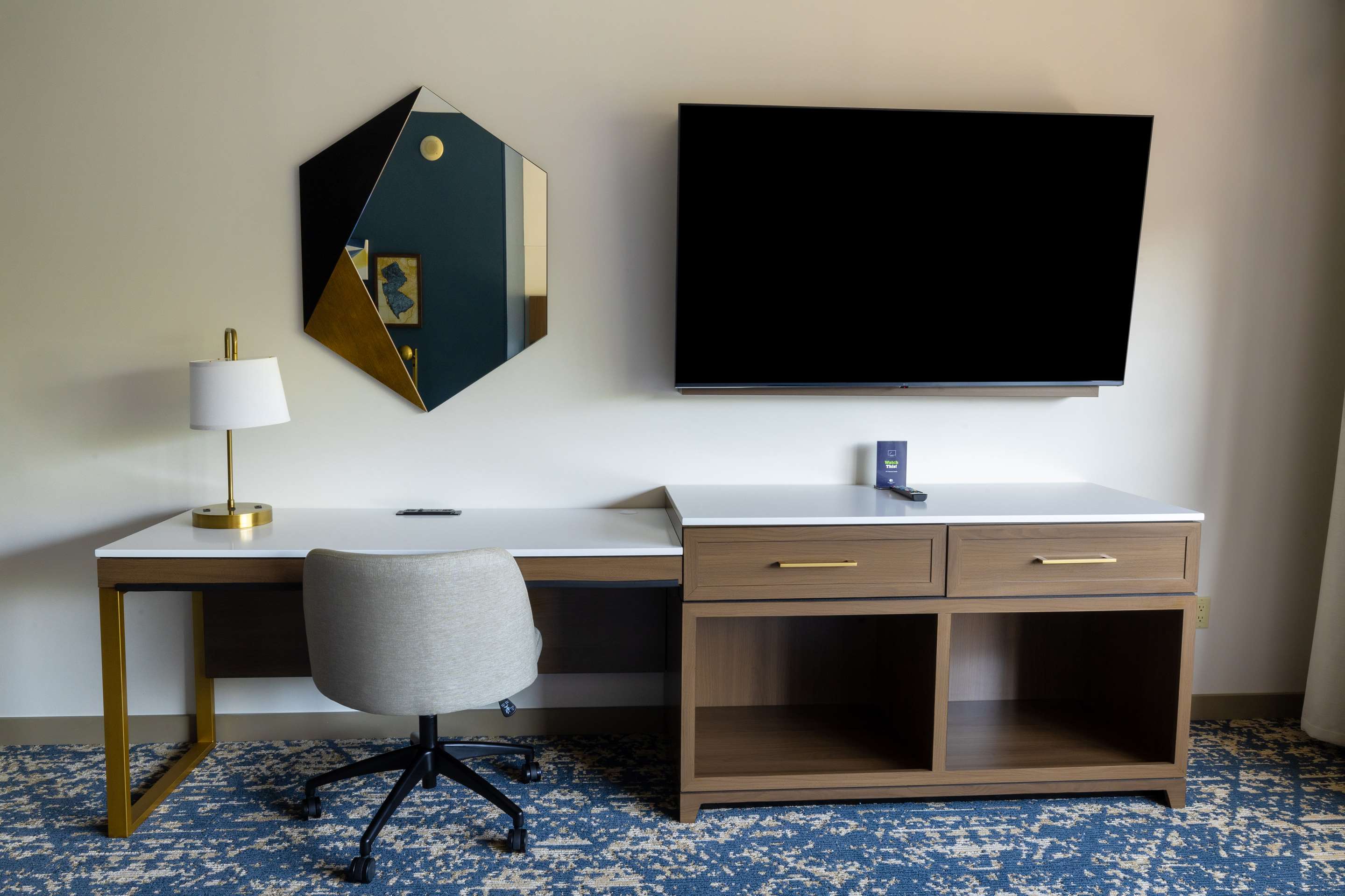 Guest room