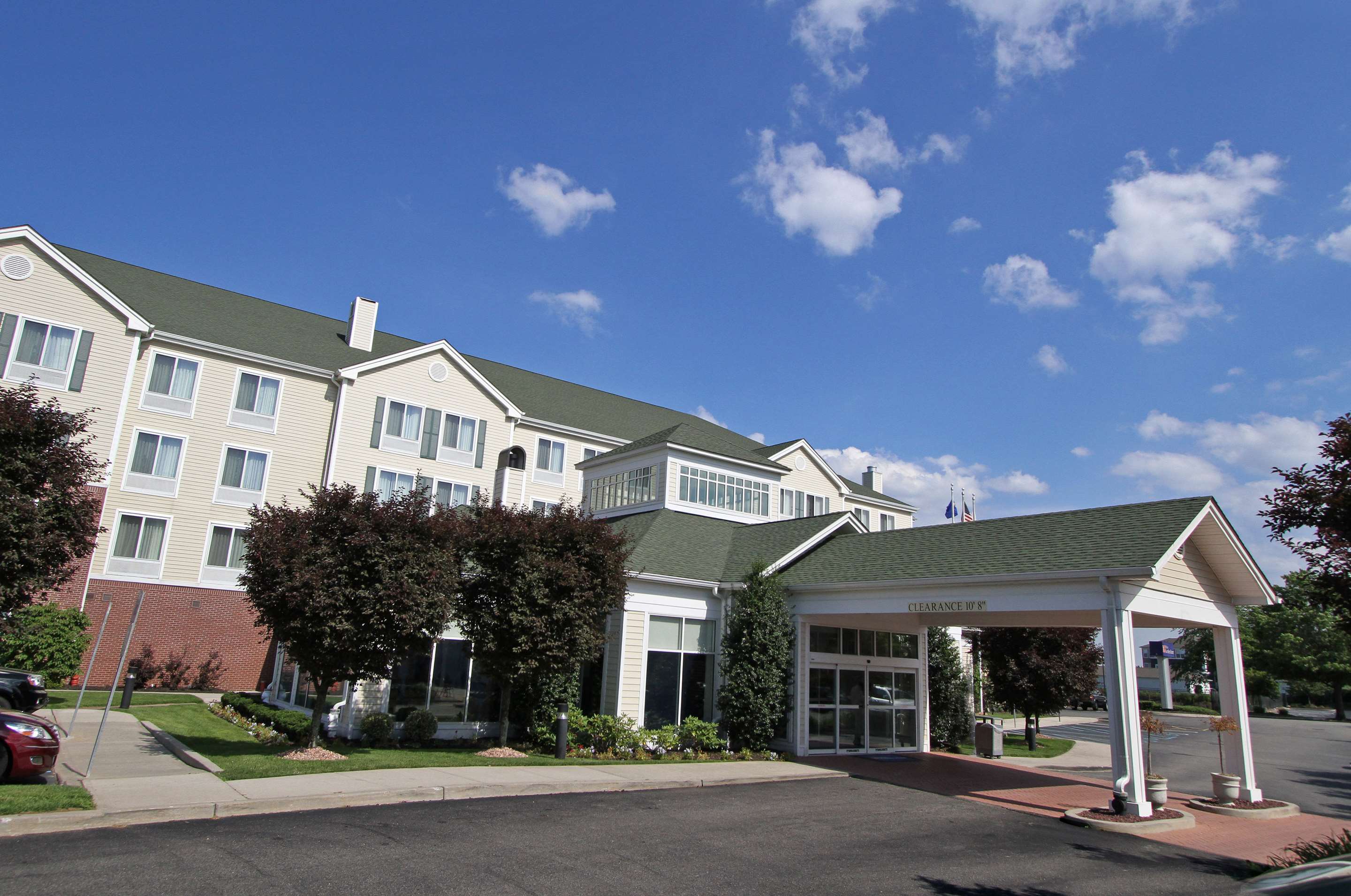 Exterior | Hilton Garden Inn Westbury