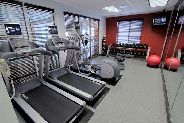 Fitness/ Exercise Room - Hilton Garden Inn Westbury