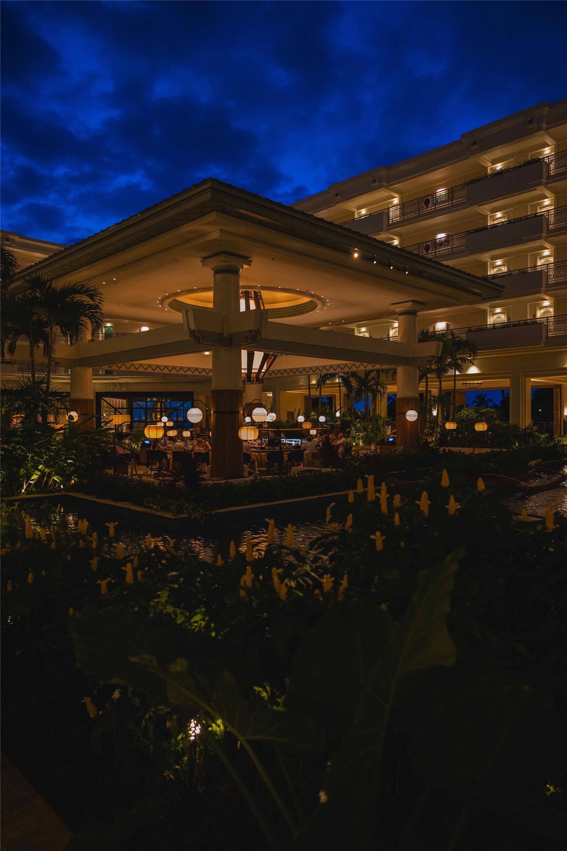 Restaurant | Grand Wailea Maui, A Waldorf Astoria Resort