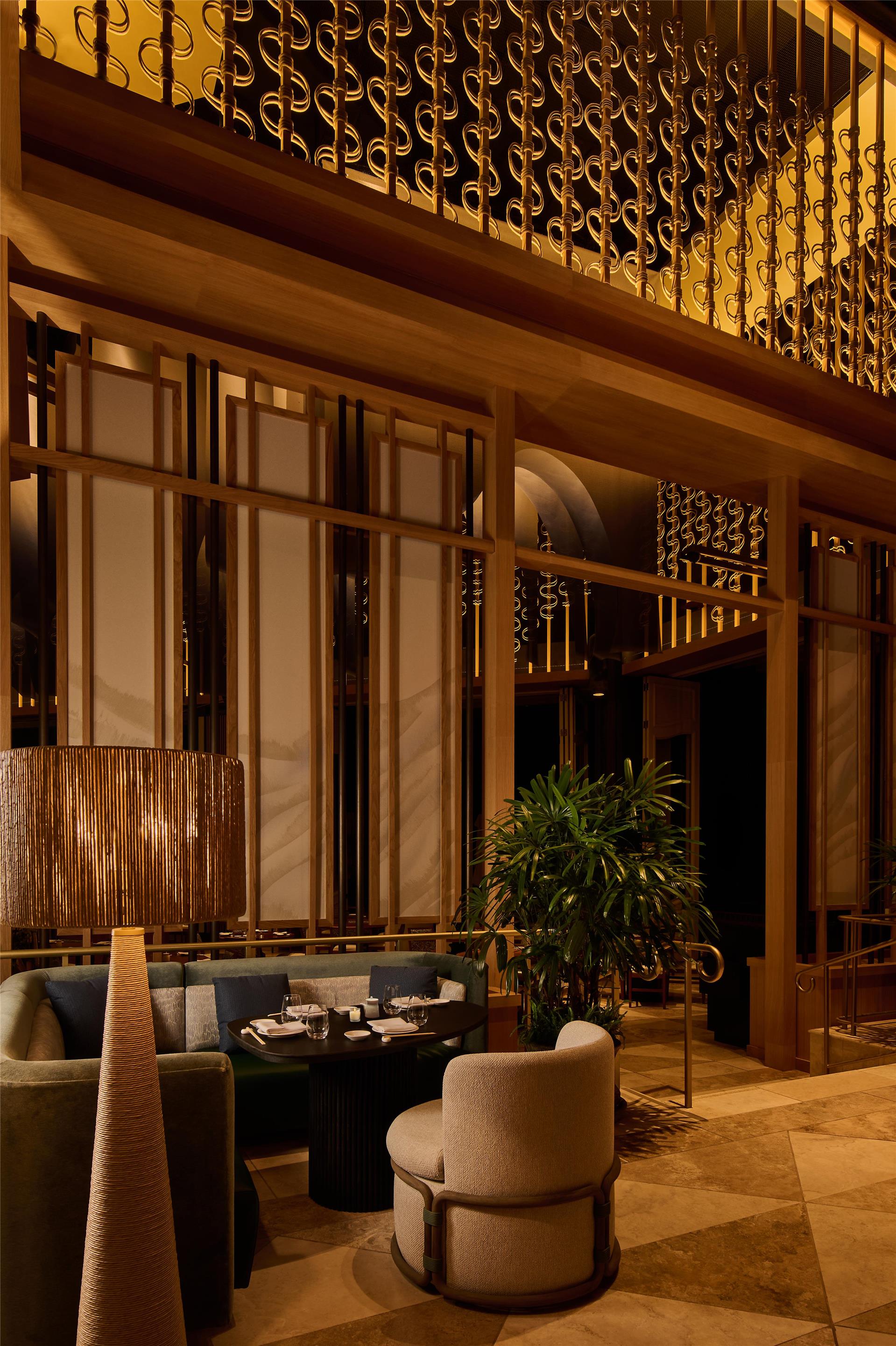 Restaurant | Grand Wailea Maui, A Waldorf Astoria Resort