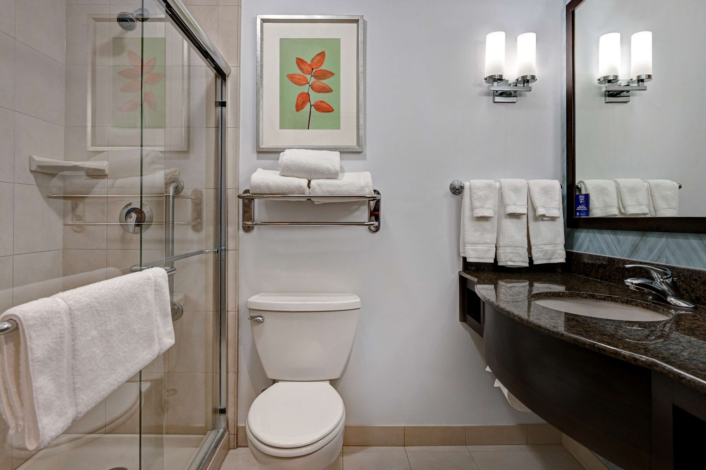 Guest room bath