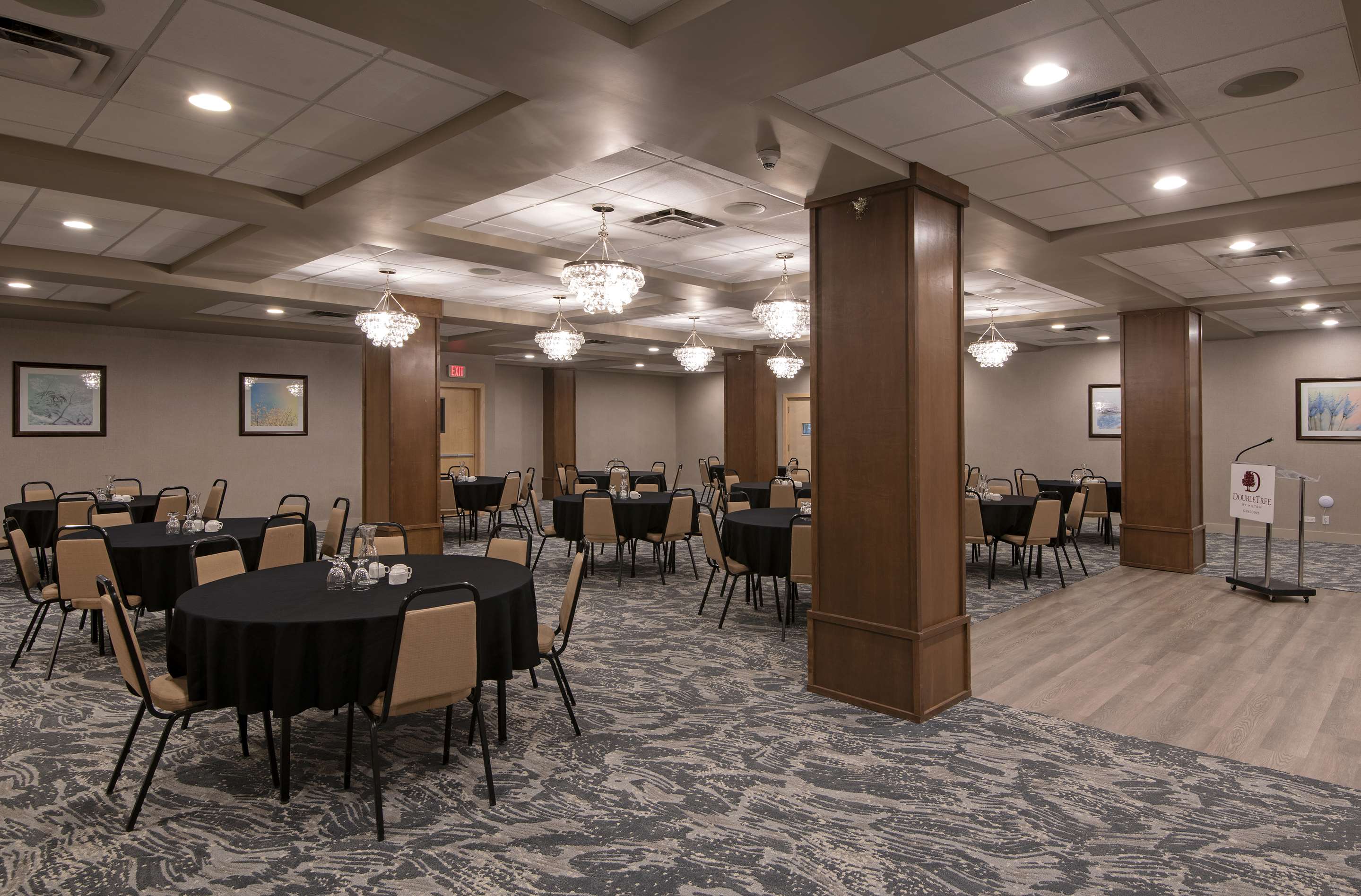 Meeting Room | DoubleTree by Hilton Hotel Kamloops