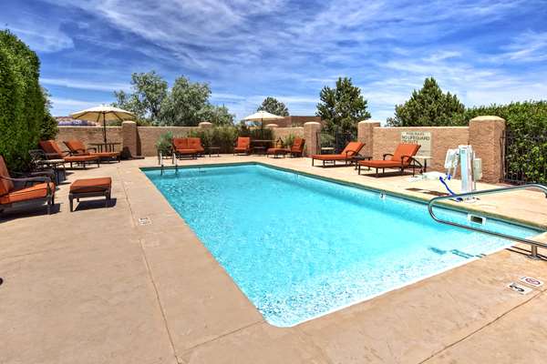 Pool - Hampton Inn Kayenta
