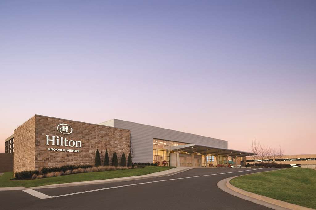 Hilton Knoxville Airport in Alcoa, Tennessee - Trip Canvas