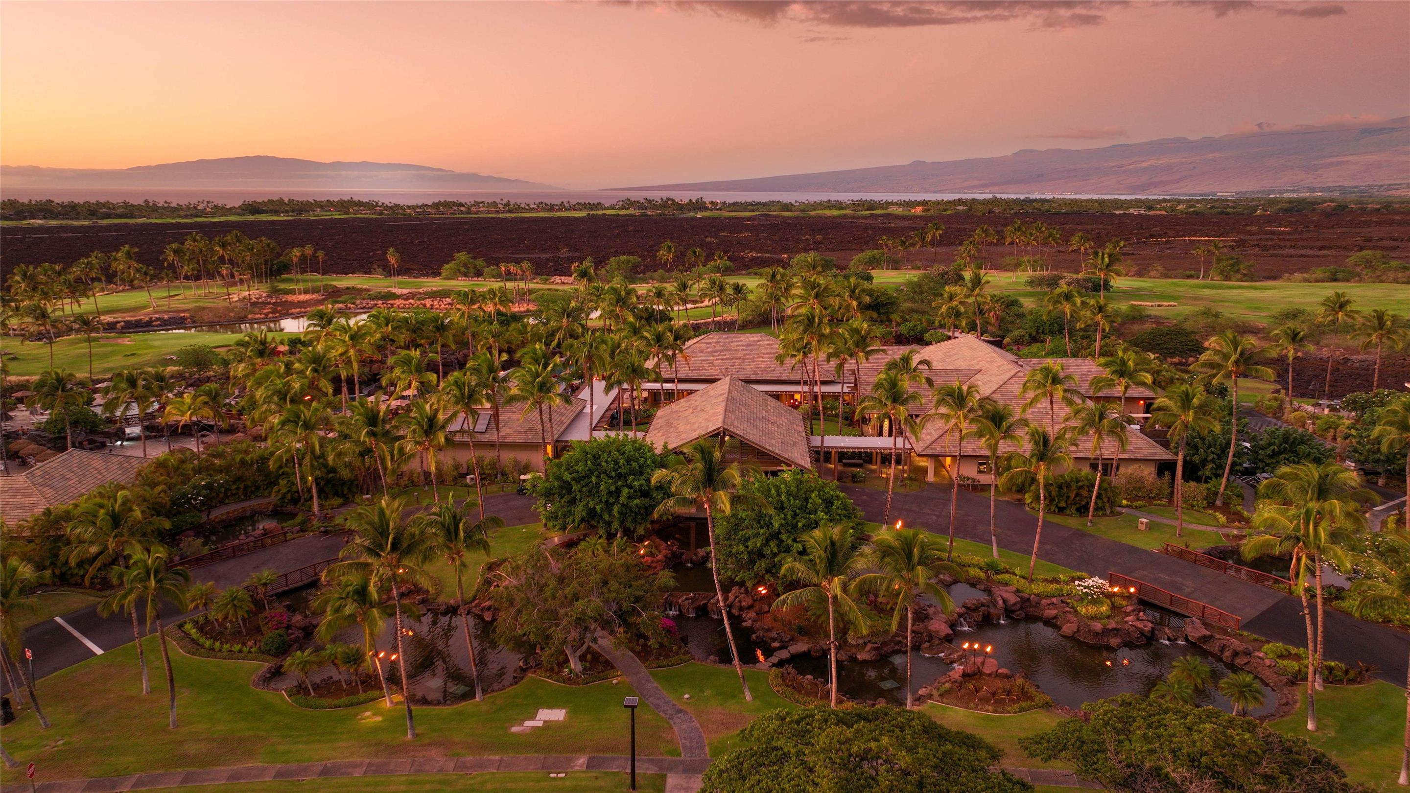 Exterior | Hilton Grand Vacations Club Kings’ Land Waikoloa