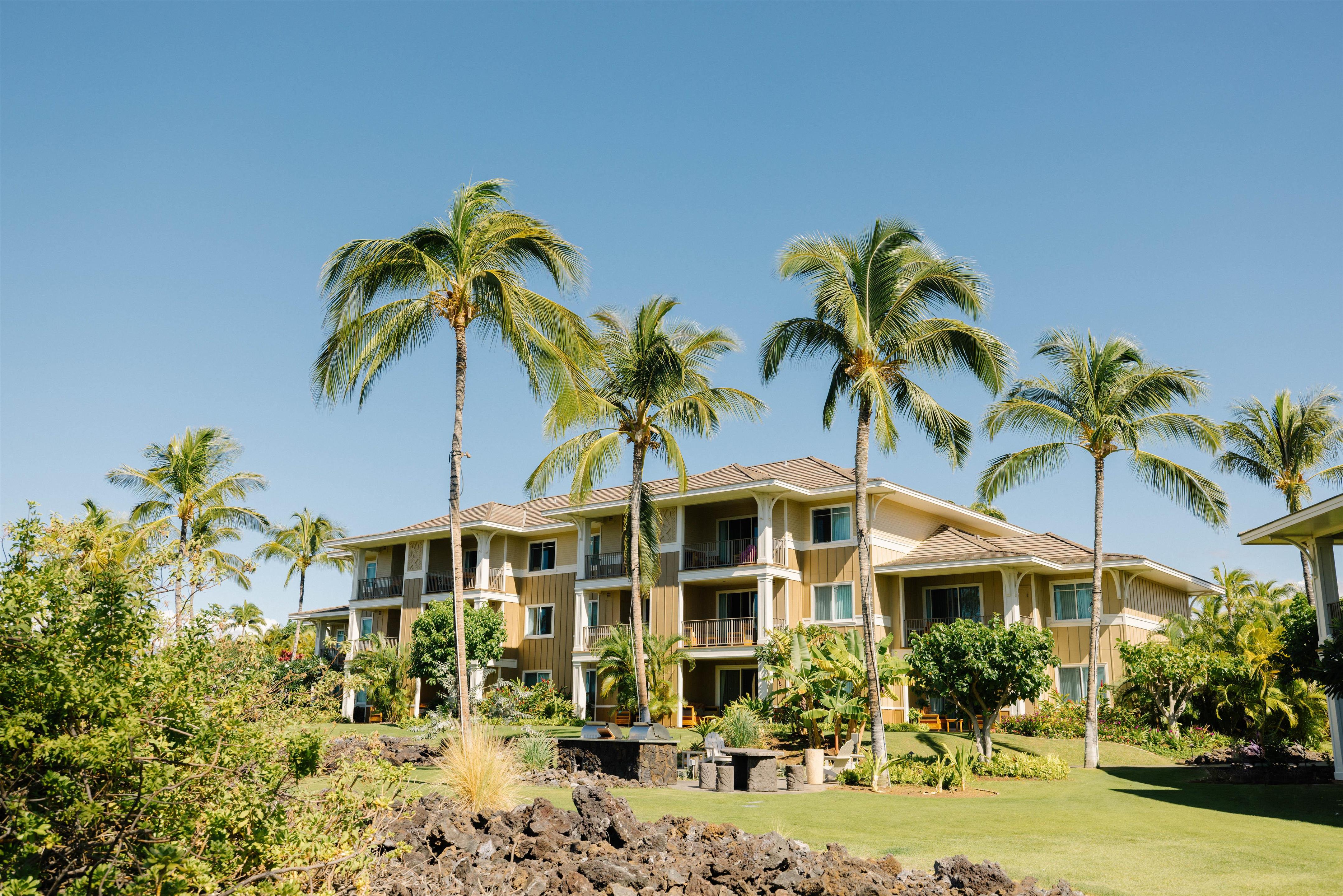 Exterior | Hilton Grand Vacations Club Kings’ Land Waikoloa