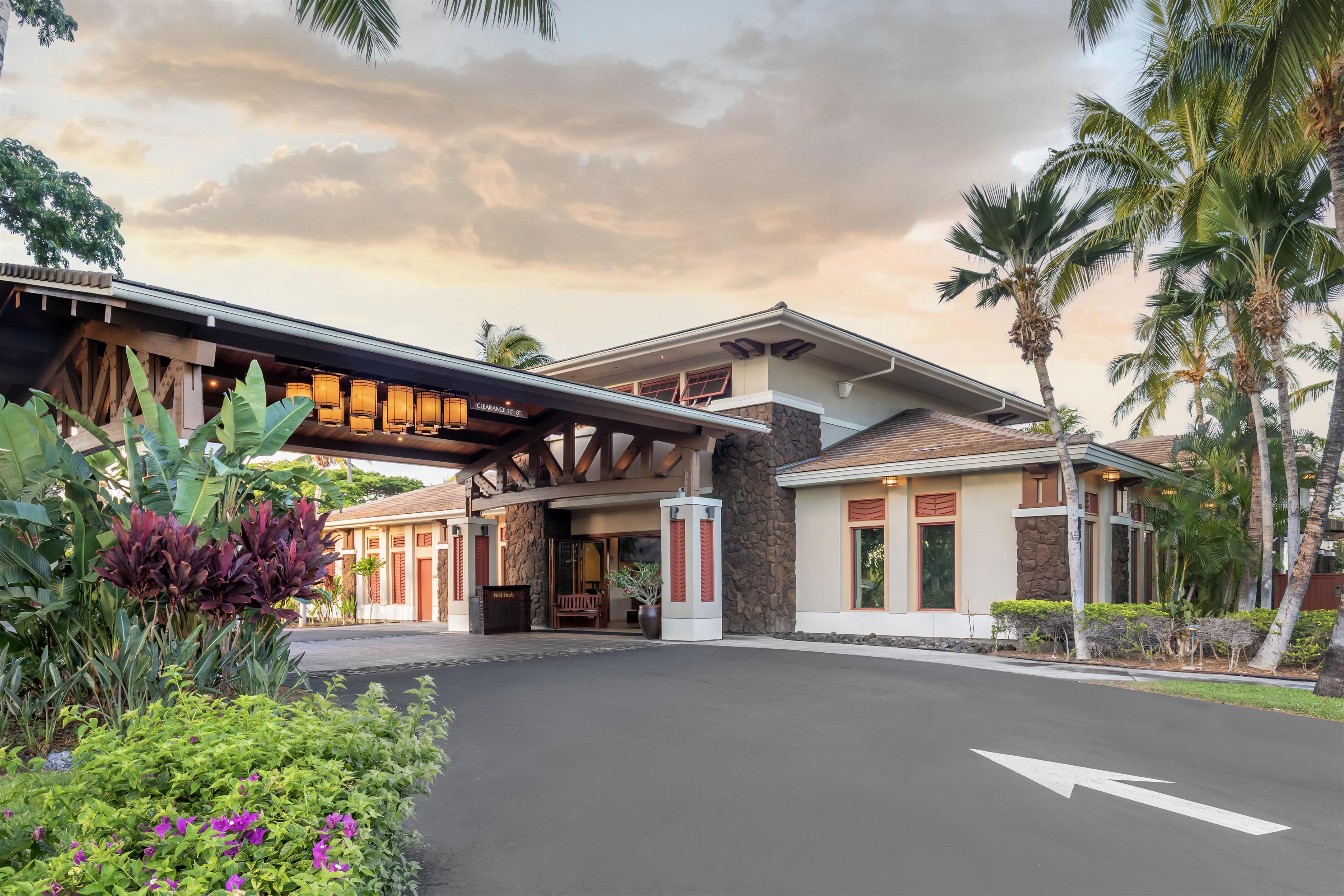 Exterior | Hilton Grand Vacations Club Kohala Suites Waikoloa