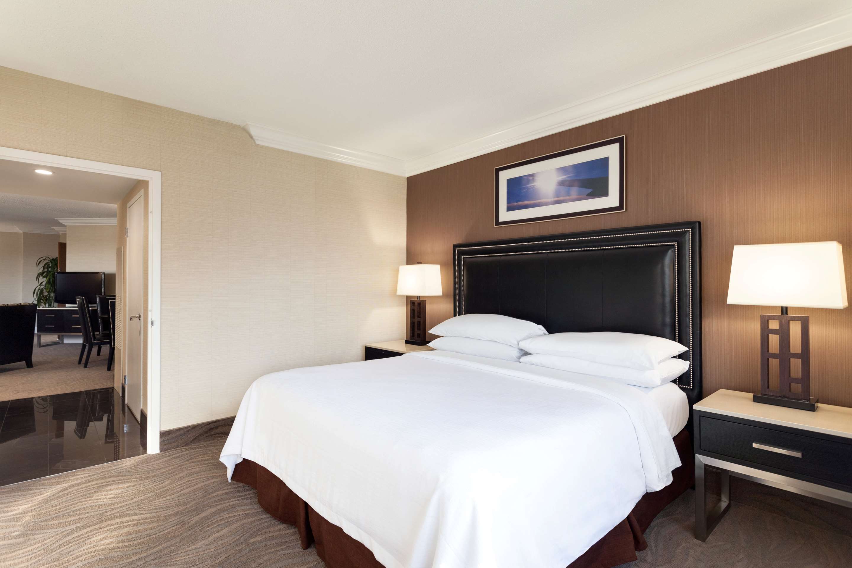 Guest room