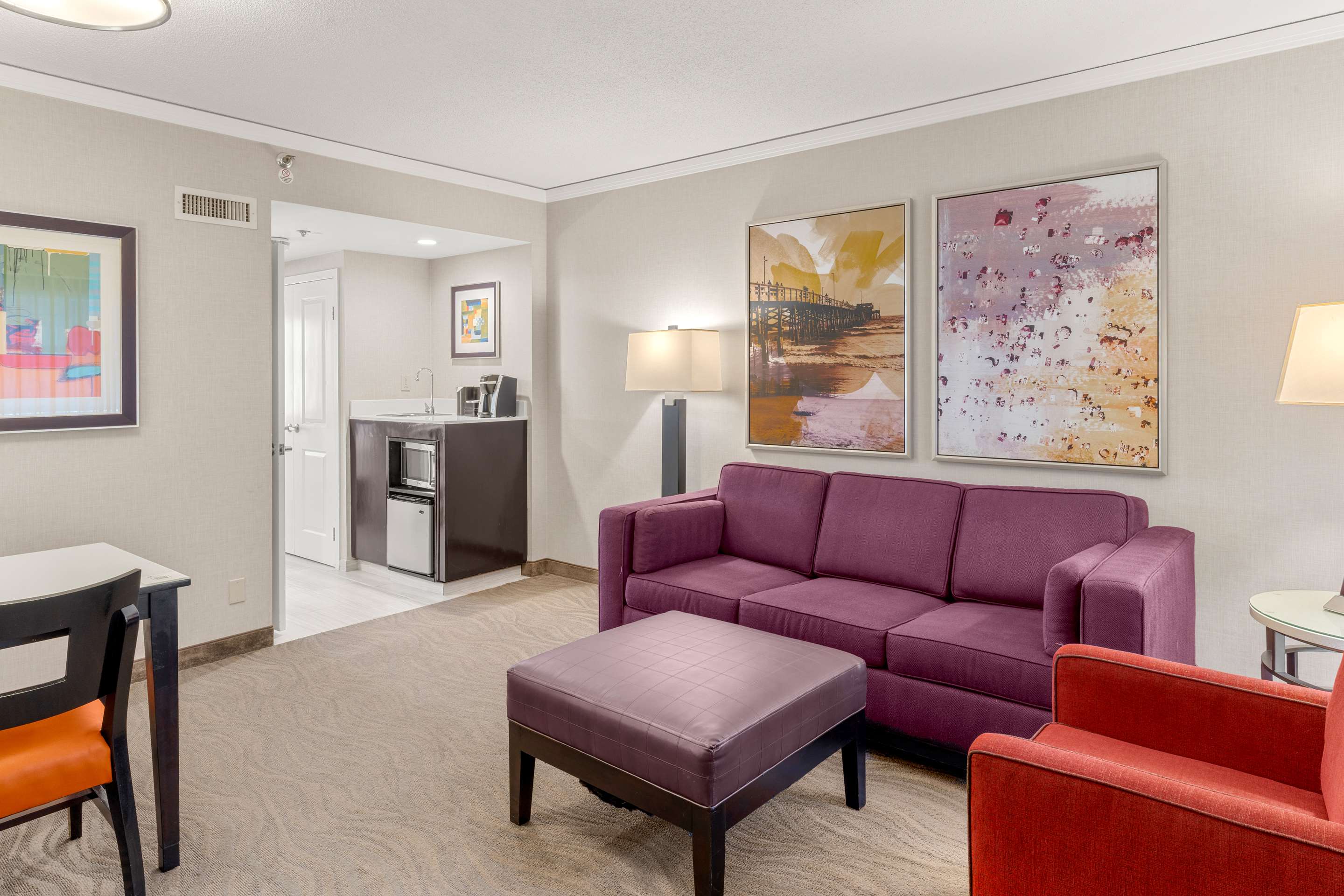 Guest room